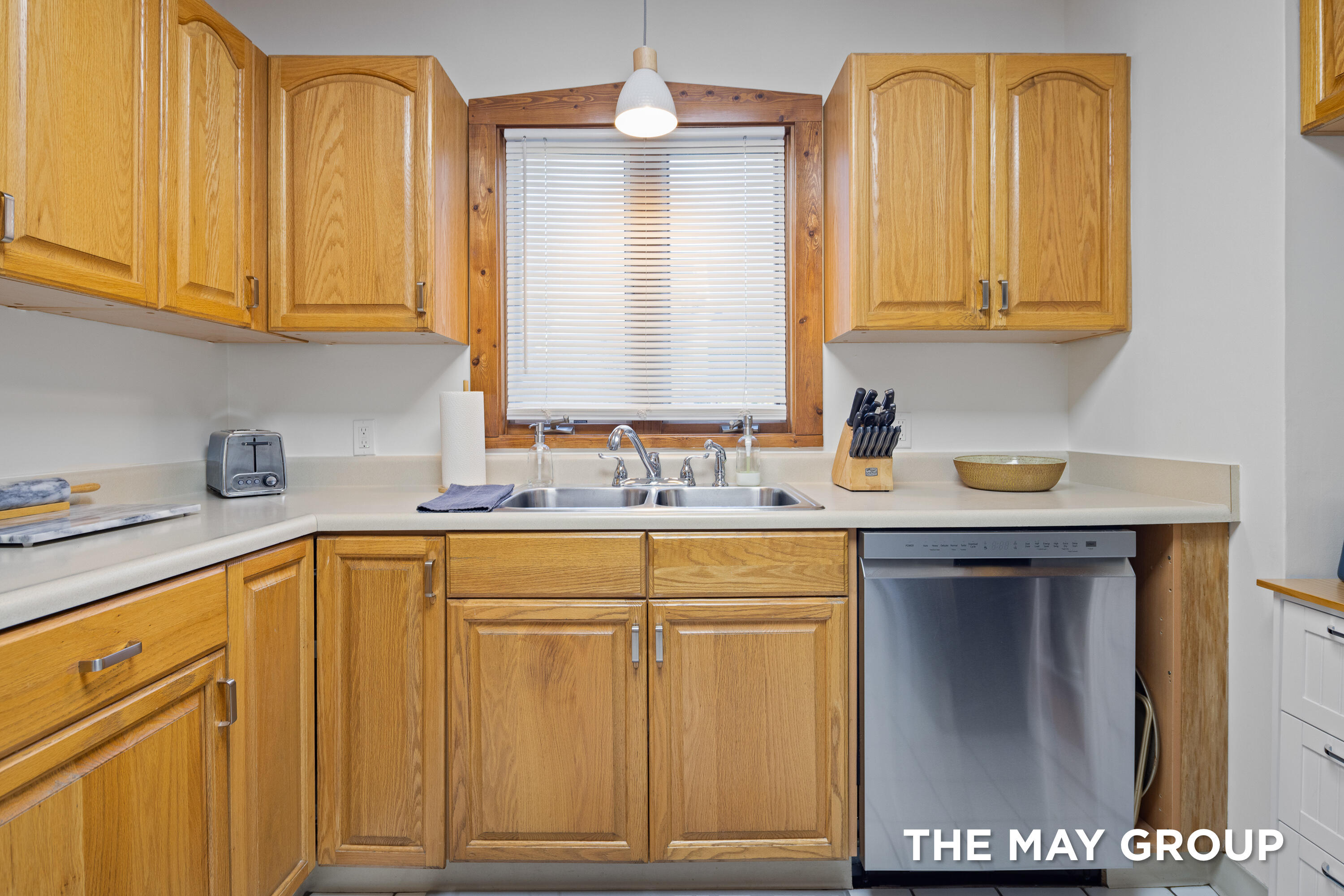 11 Garfield Avenue SW Grand Rapids MI 49504