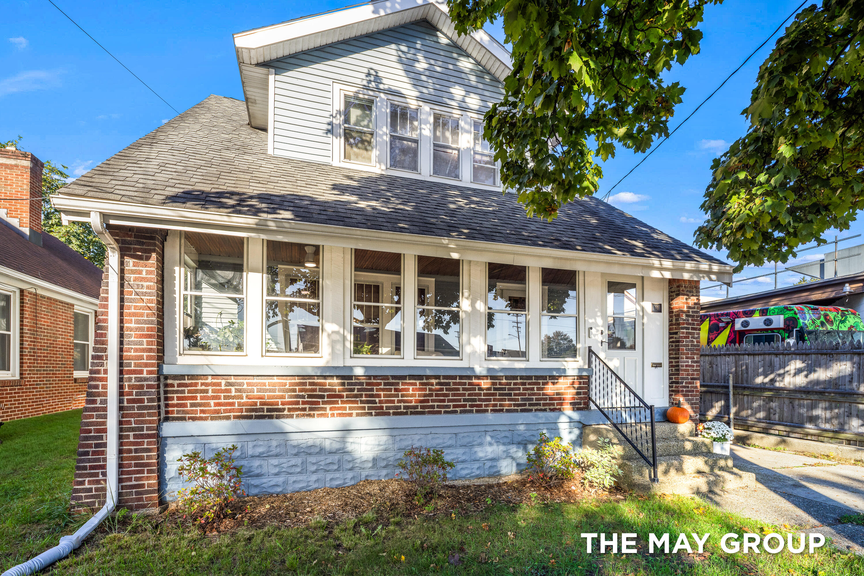 11 Garfield Avenue SW Grand Rapids MI 49504