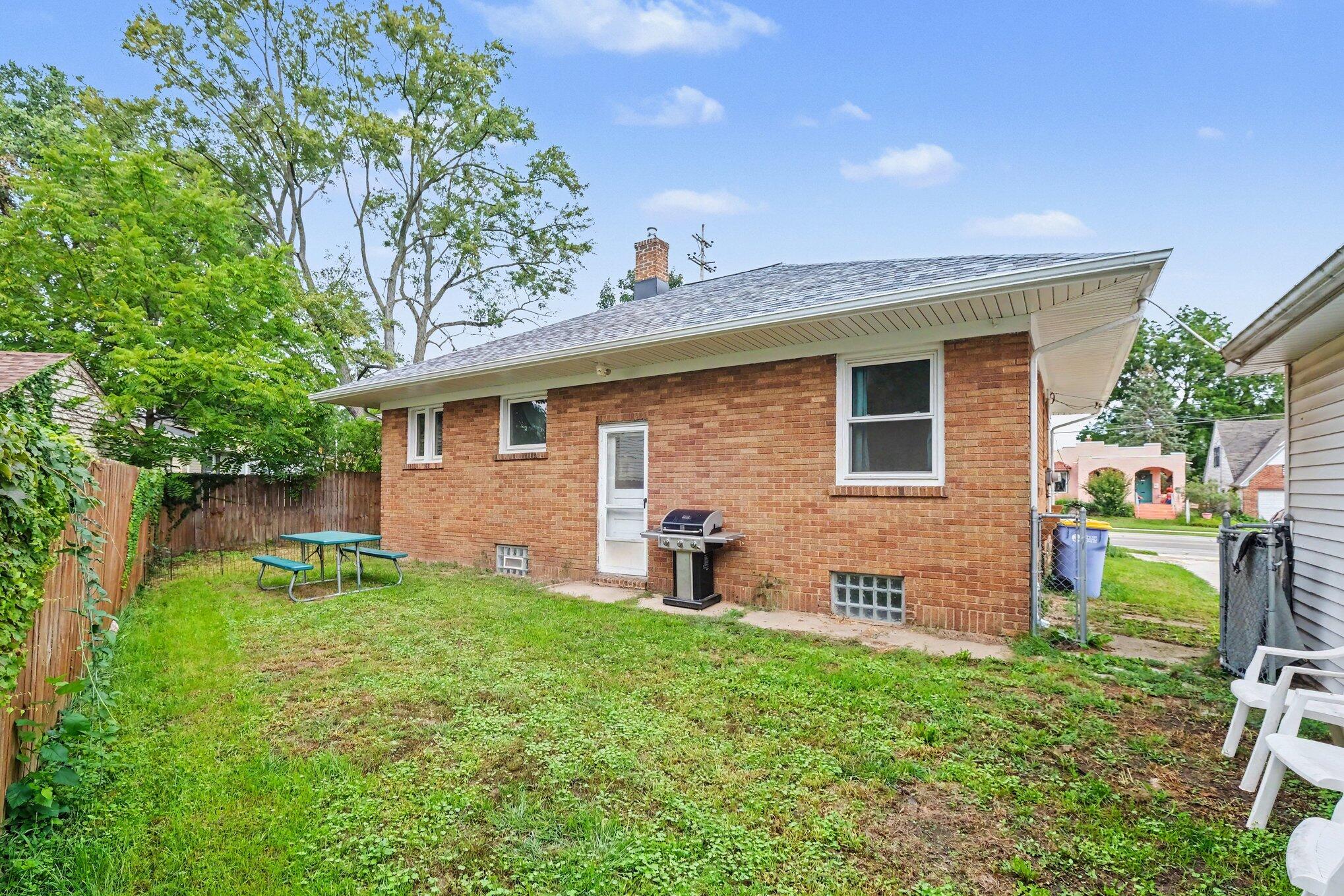 424 Alger Street SE Grand Rapids MI 49507