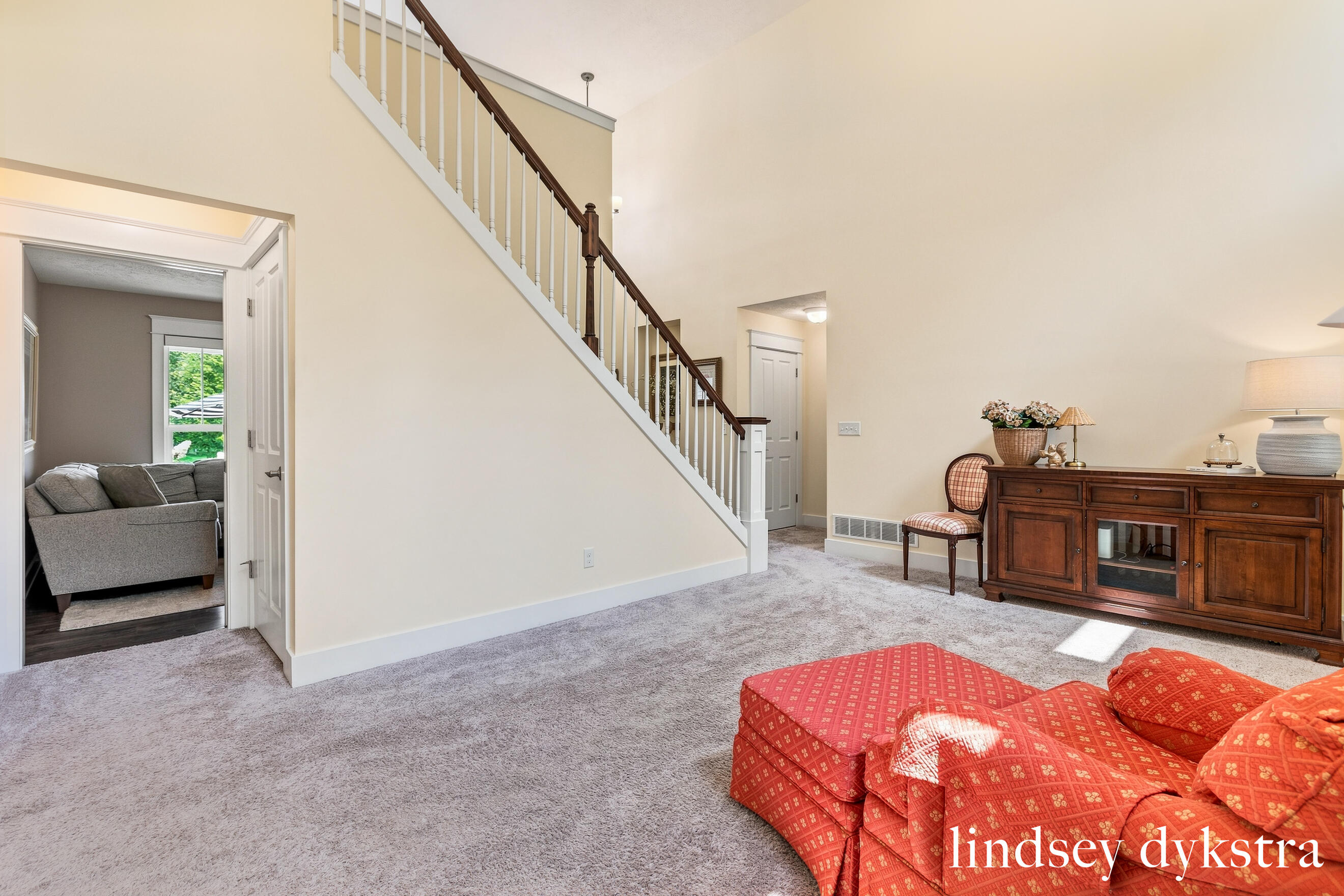 4238 Oak Timbers Drive NE Grand Rapids MI 49525