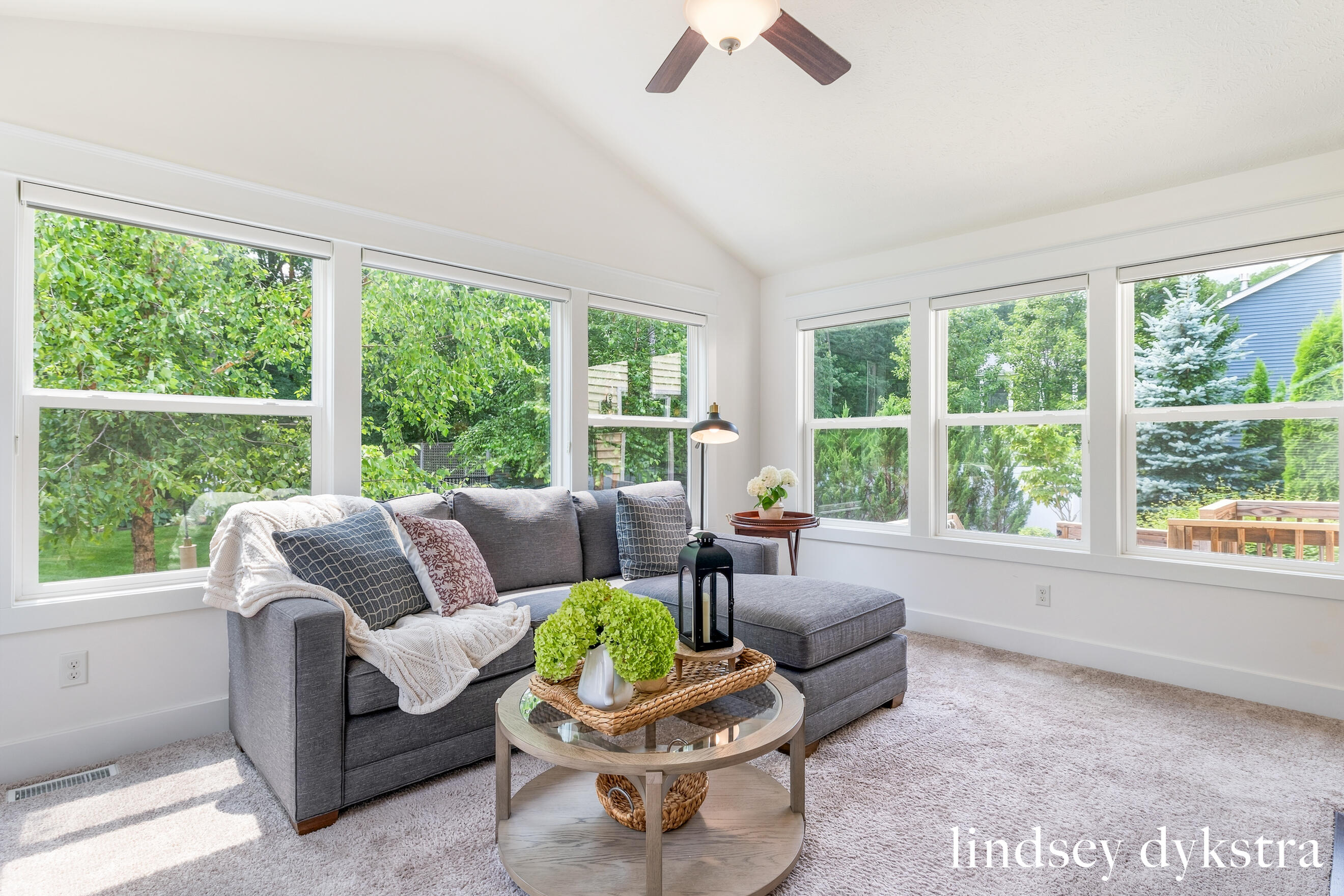 4238 Oak Timbers Drive NE Grand Rapids MI 49525