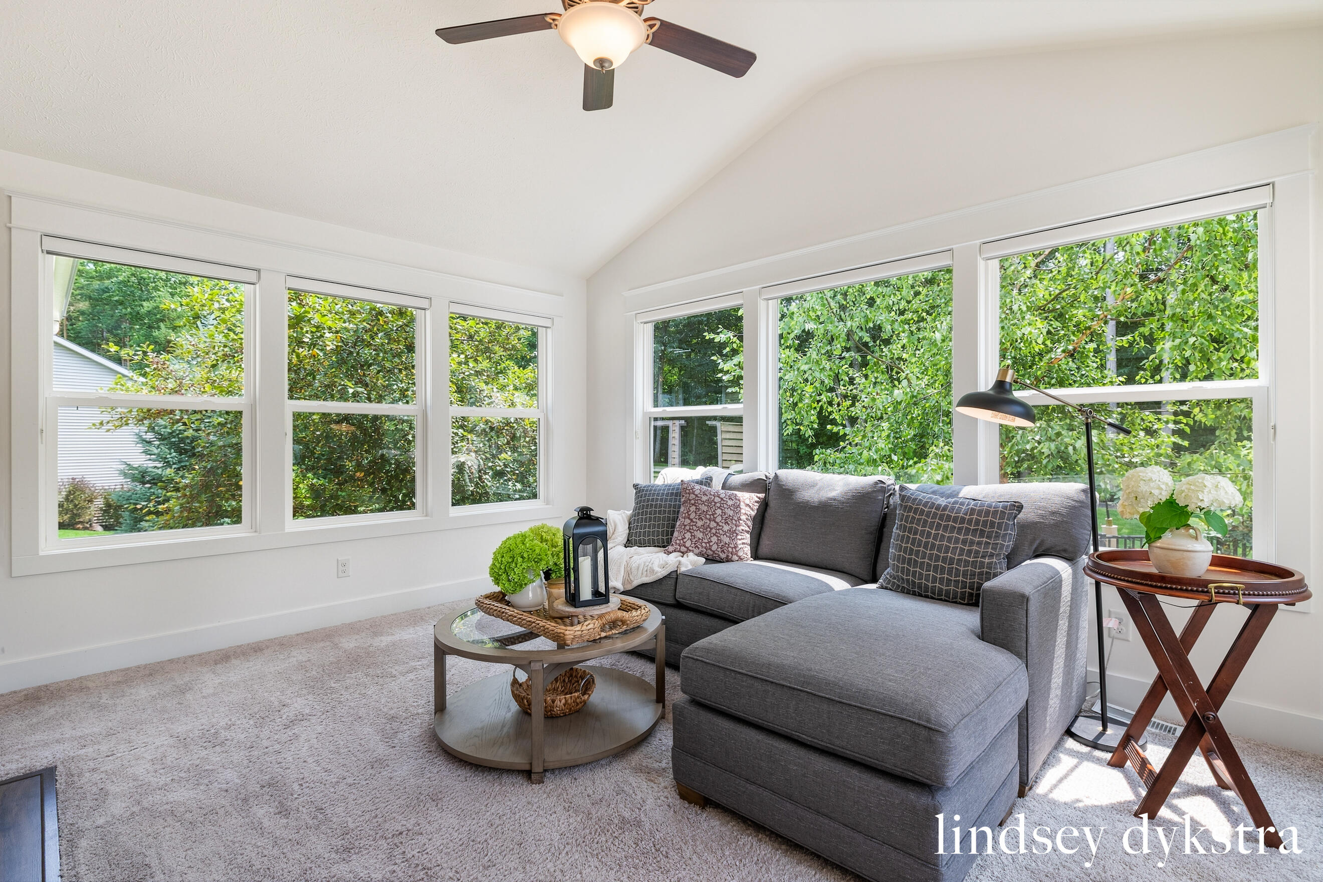 4238 Oak Timbers Drive NE Grand Rapids MI 49525