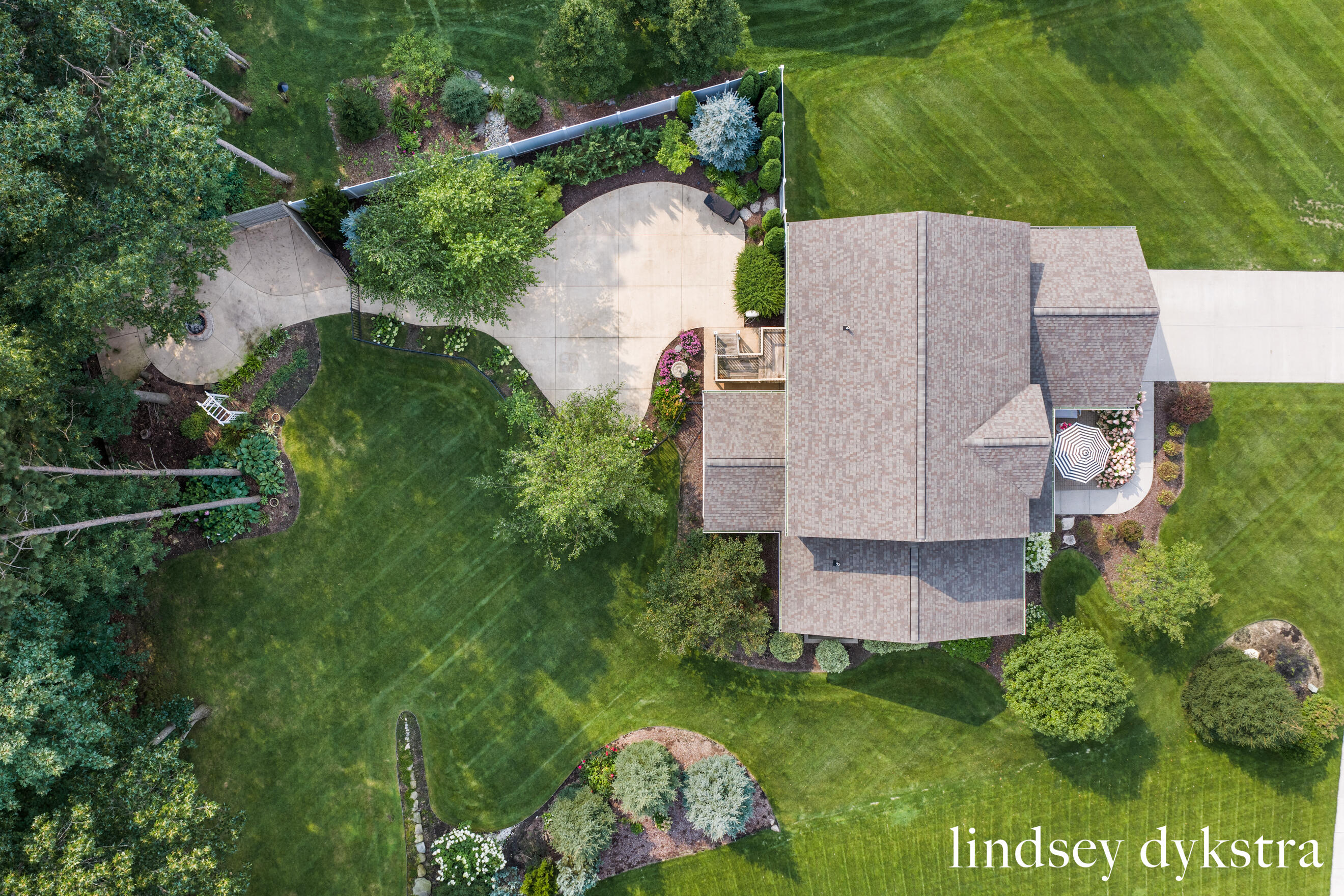 4238 Oak Timbers Drive NE Grand Rapids MI 49525
