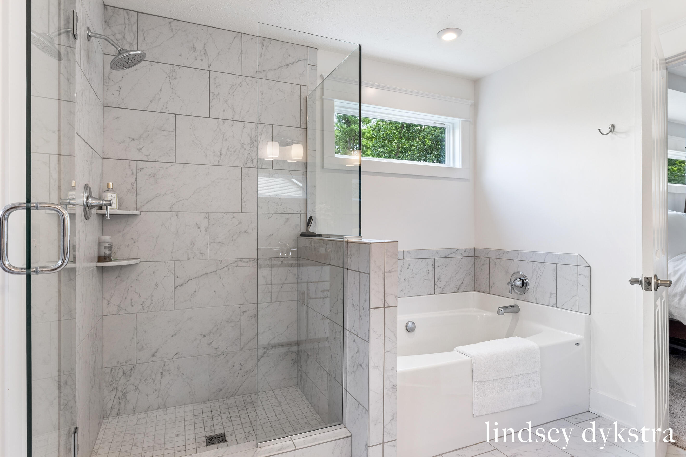 4238 Oak Timbers Drive NE Grand Rapids MI 49525