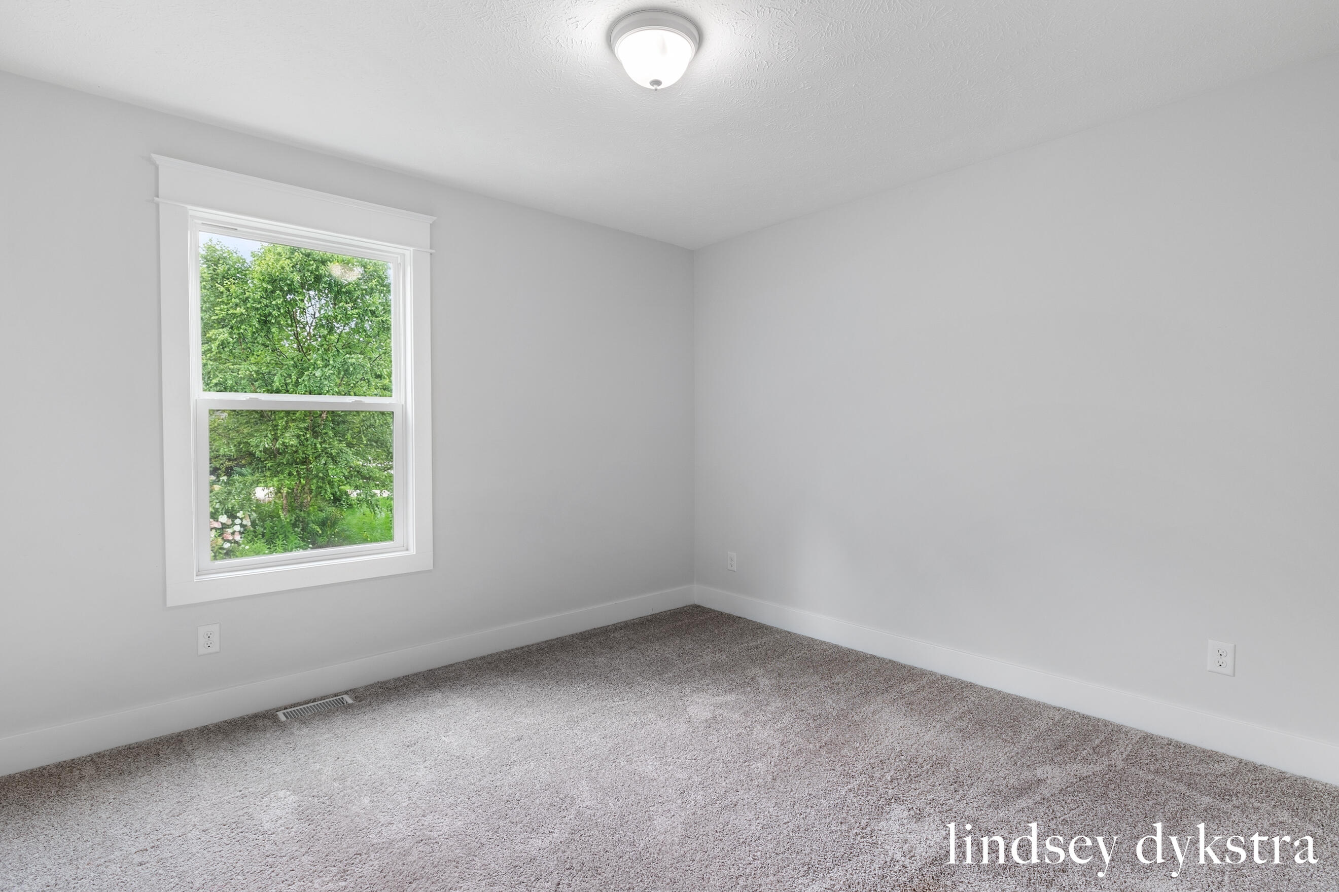 4238 Oak Timbers Drive NE Grand Rapids MI 49525