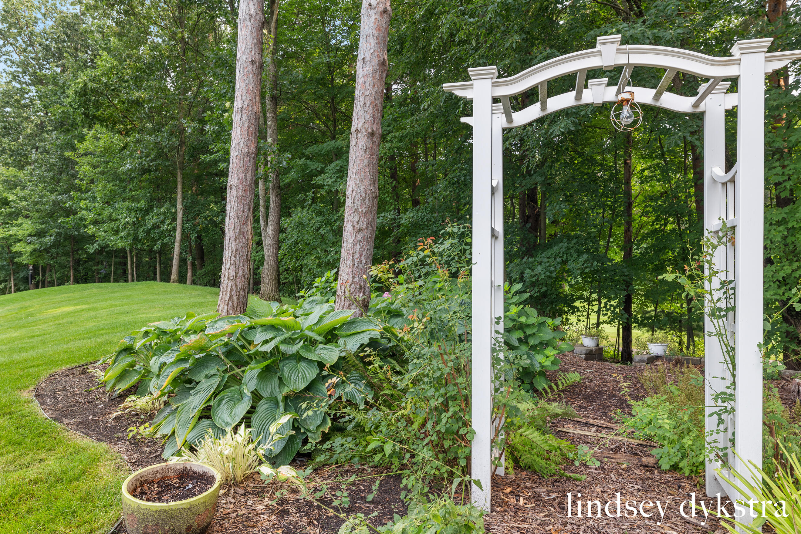4238 Oak Timbers Drive NE Grand Rapids MI 49525