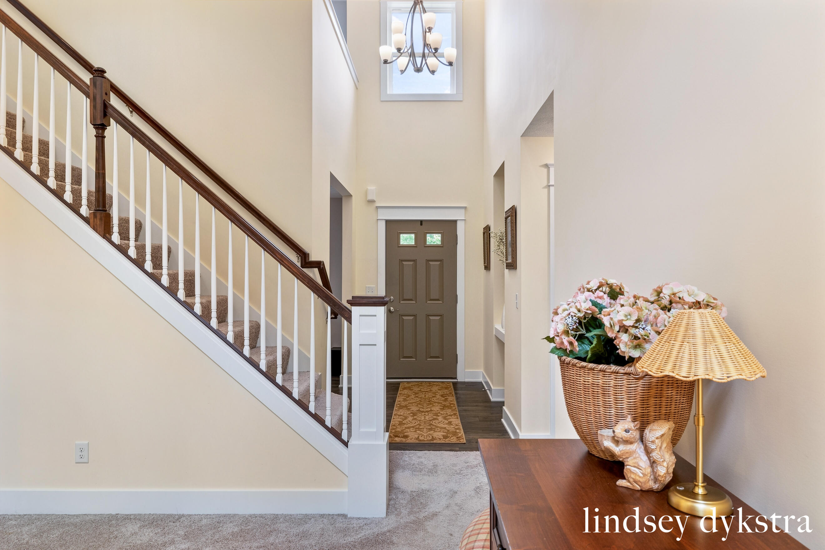 4238 Oak Timbers Drive NE Grand Rapids MI 49525