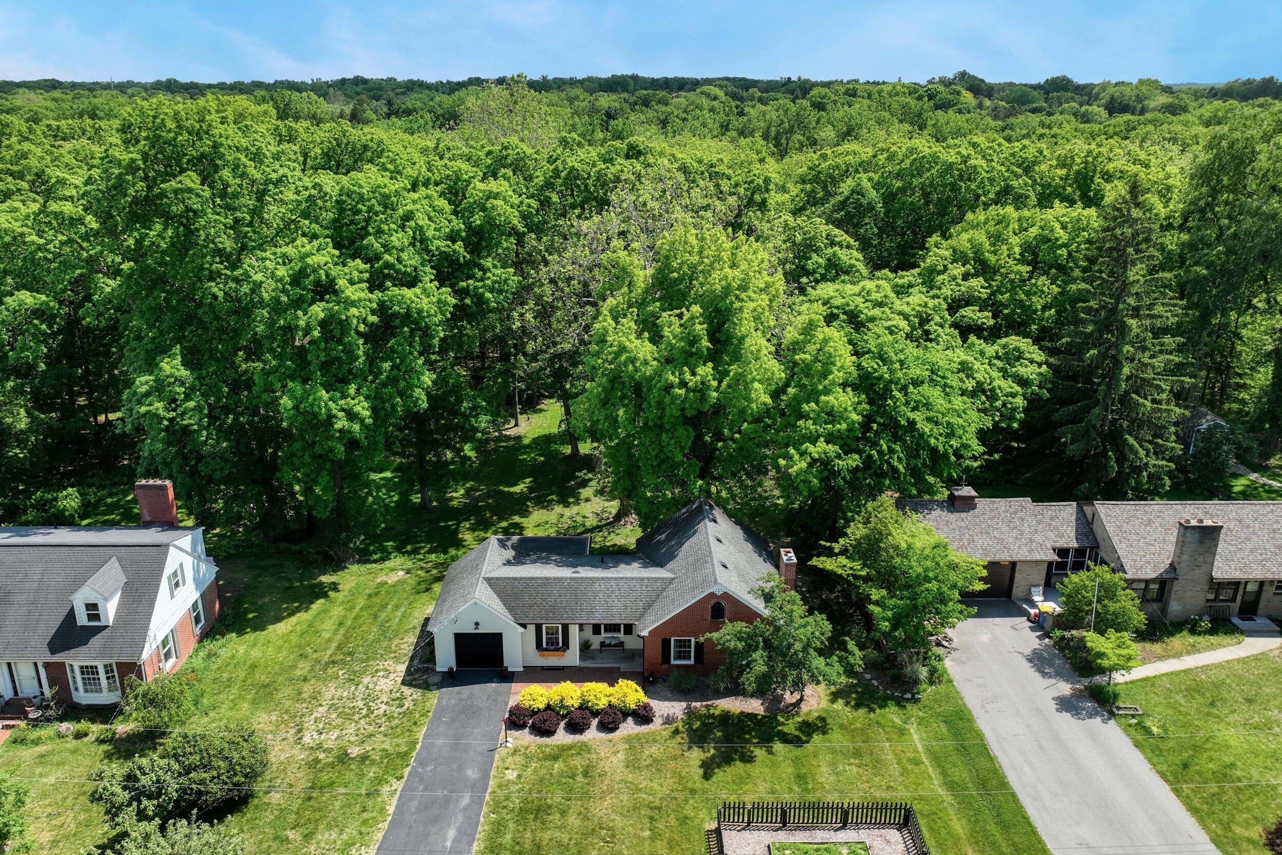 1506 Berkshire Drive SE Grand Rapids MI 49508