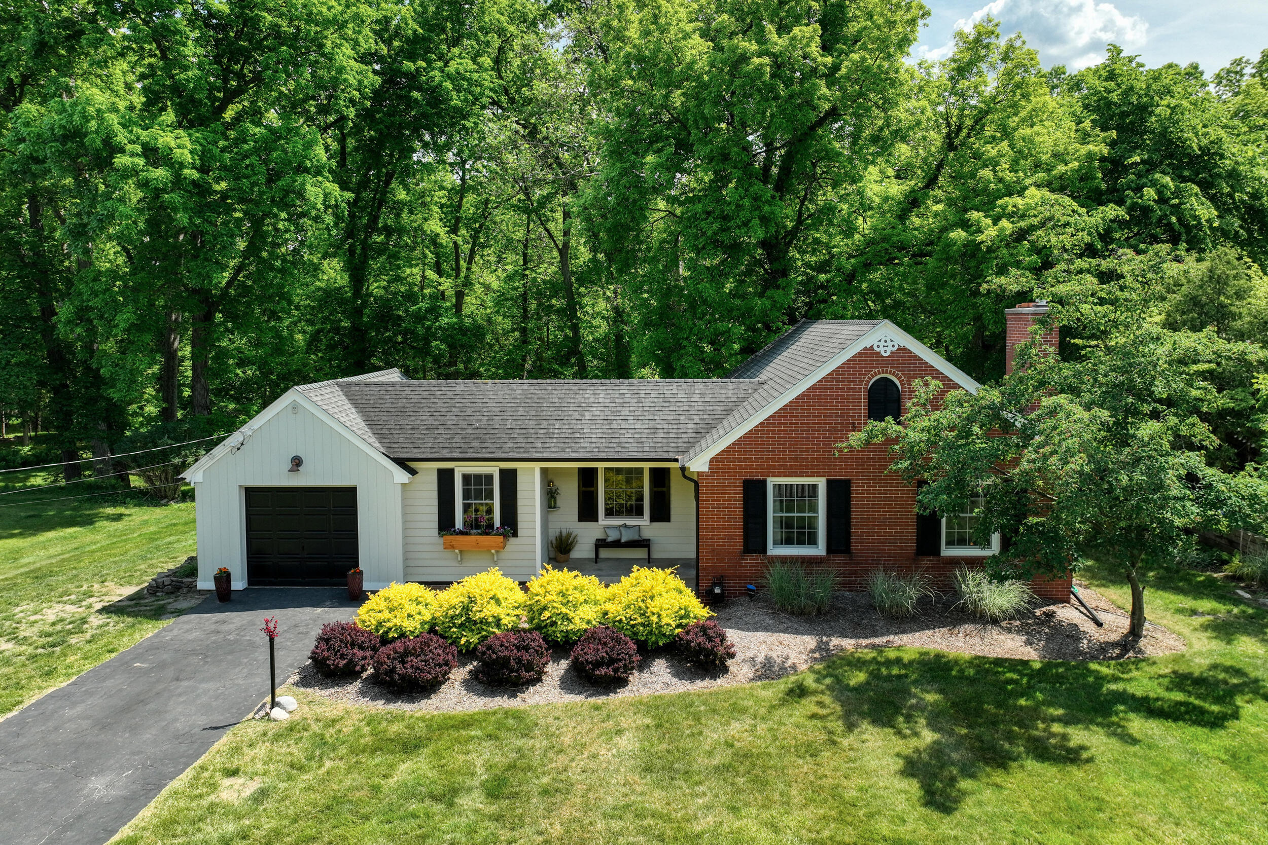 1506 Berkshire Drive SE Grand Rapids MI 49508