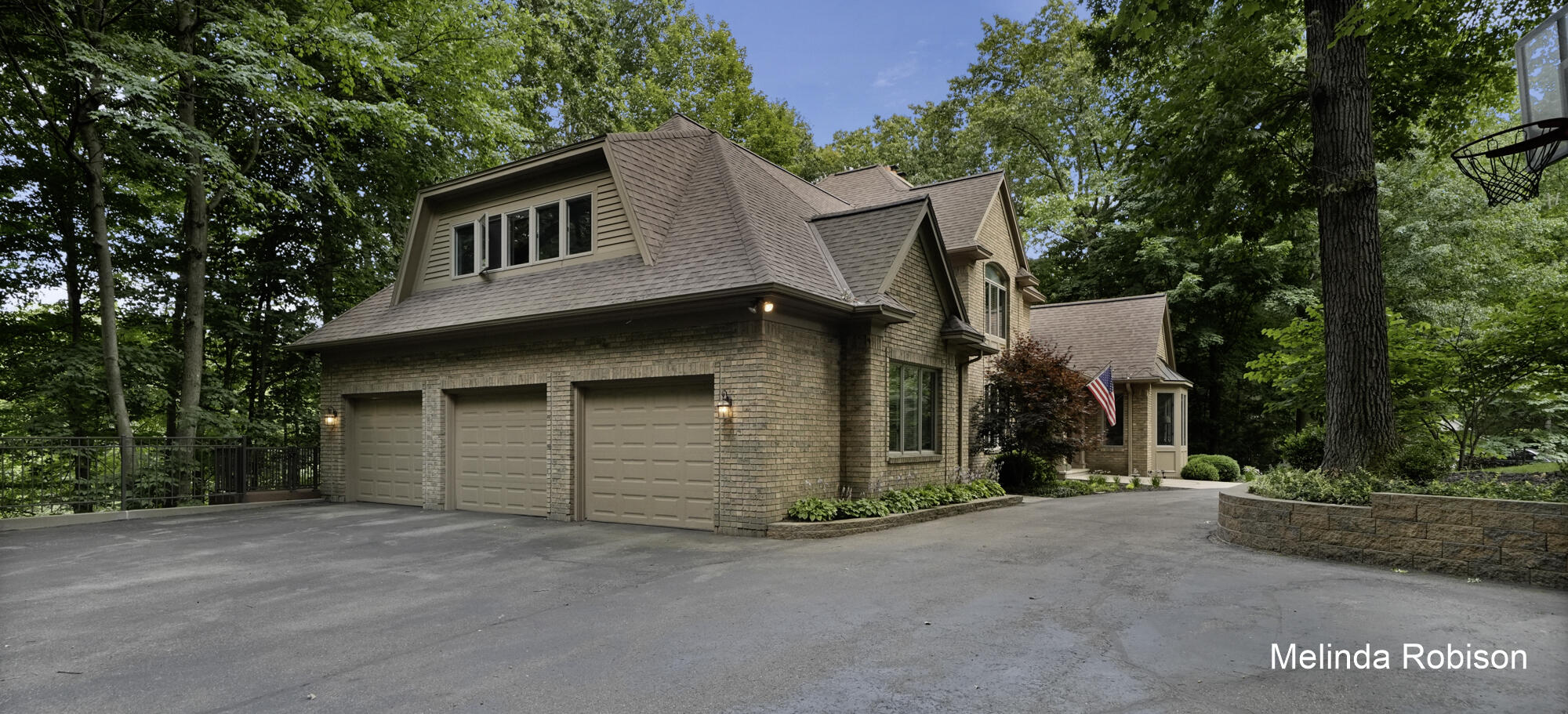 1579 Winterwood Drive NE Grand Rapids MI 49525