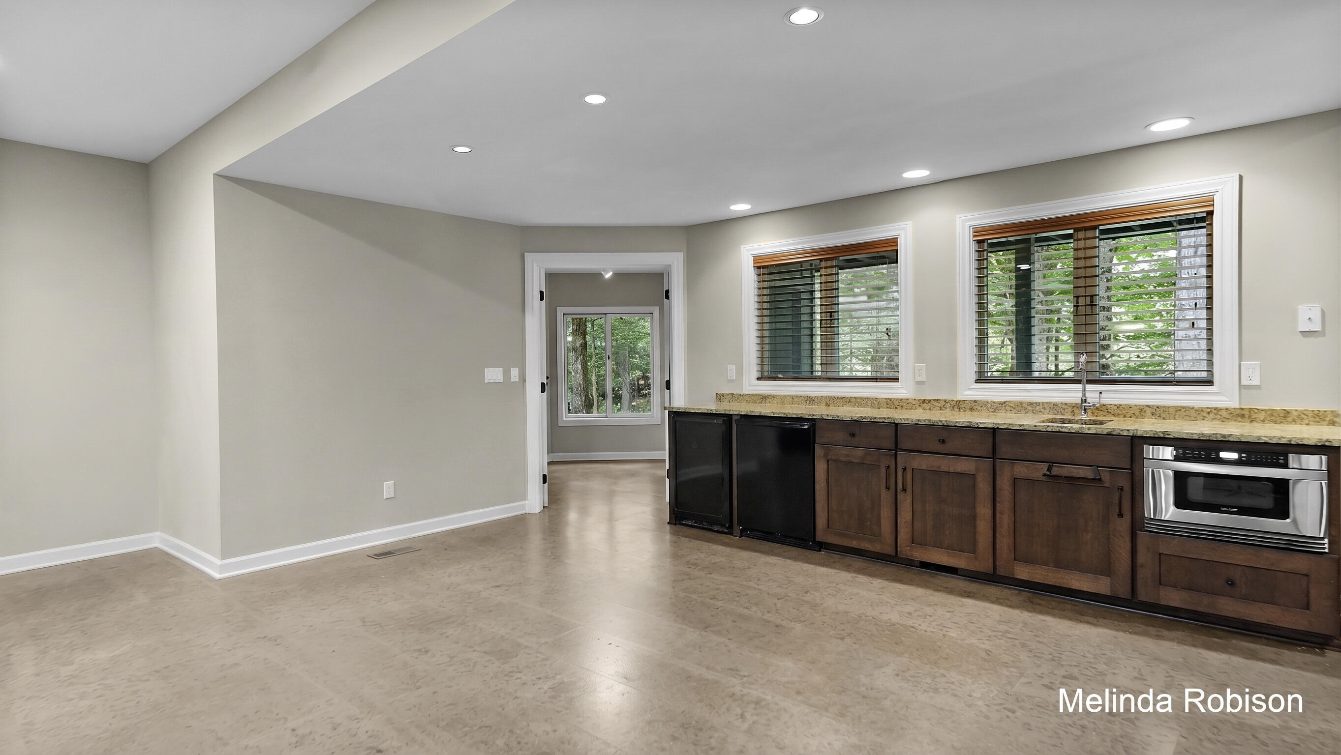1579 Winterwood Drive NE Grand Rapids MI 49525