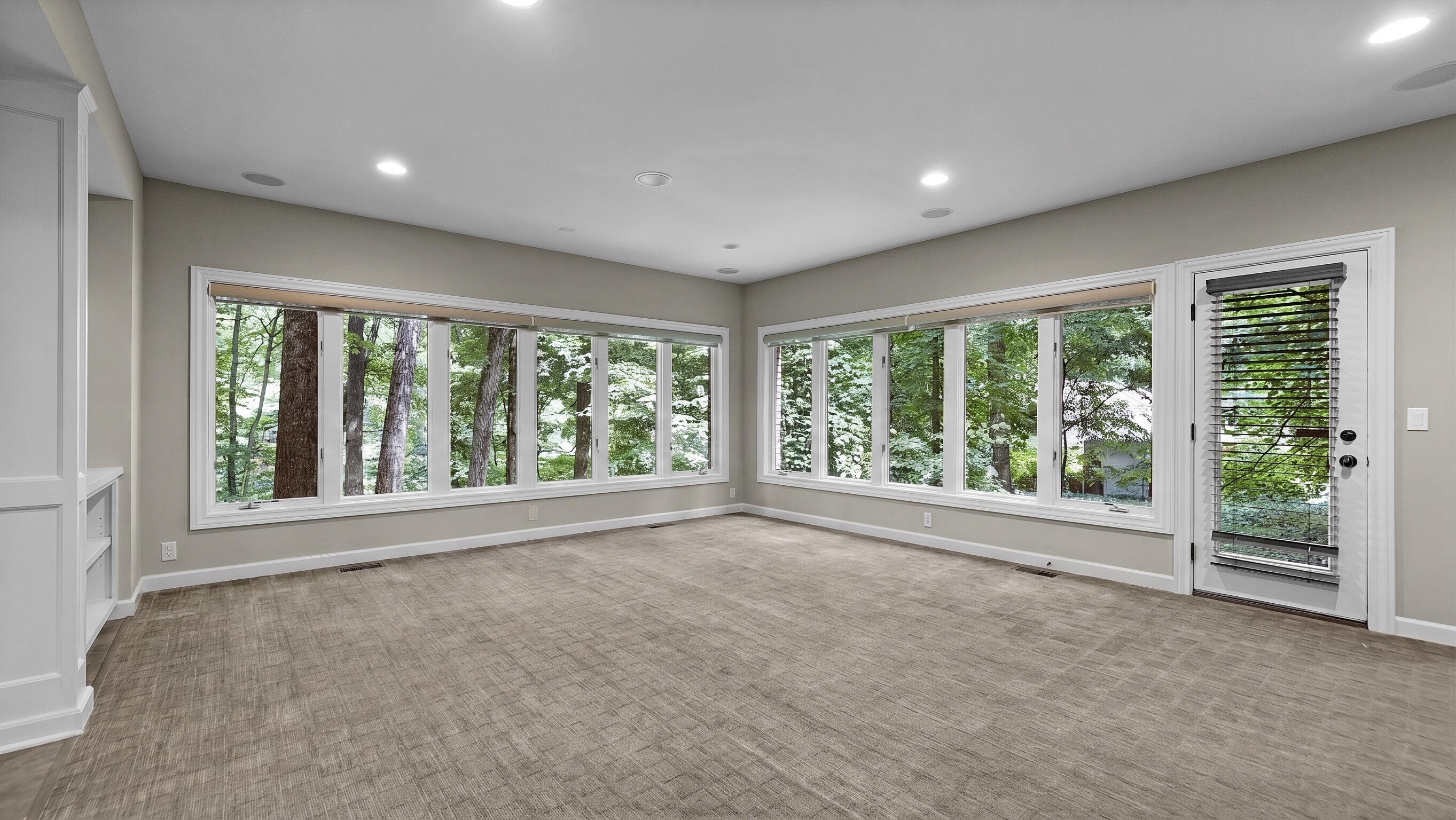1579 Winterwood Drive NE Grand Rapids MI 49525
