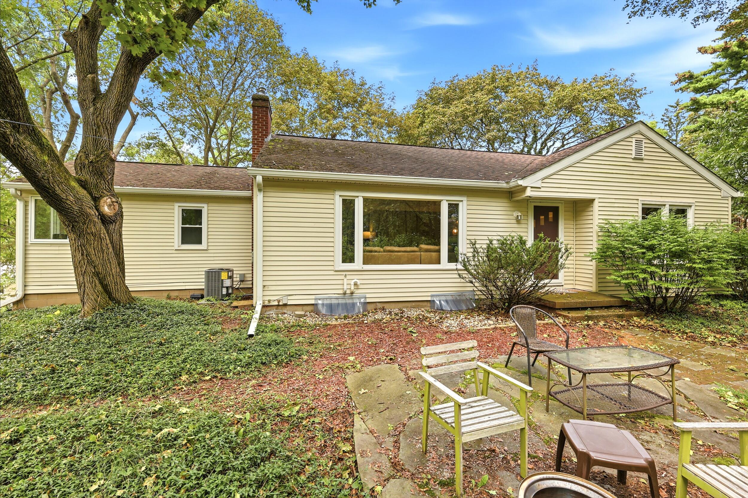 1205 Pinehurst Boulevard Kalamazoo MI 49006