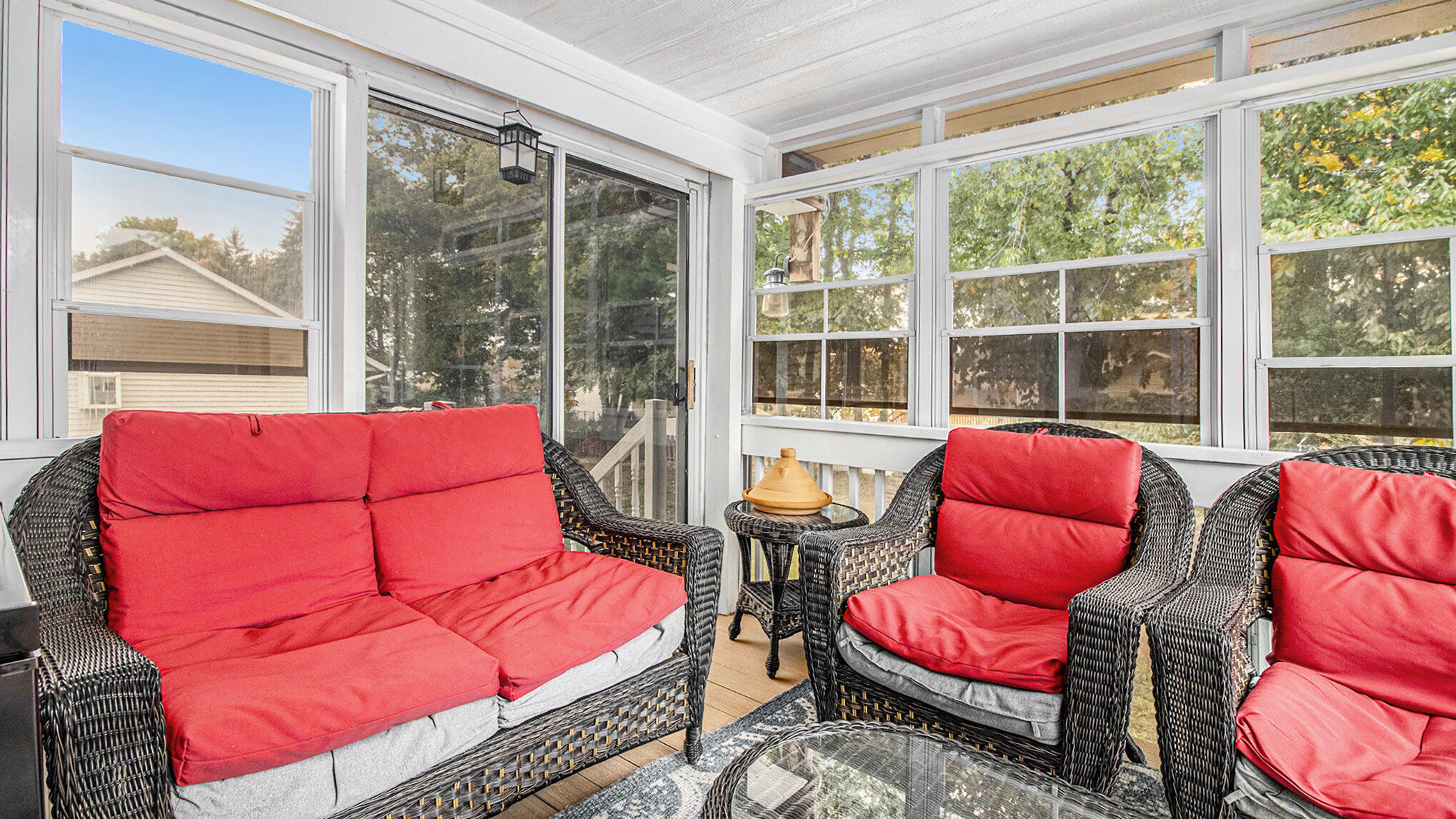 5904 Penny Farm Drive SE Grand Rapids MI 49508