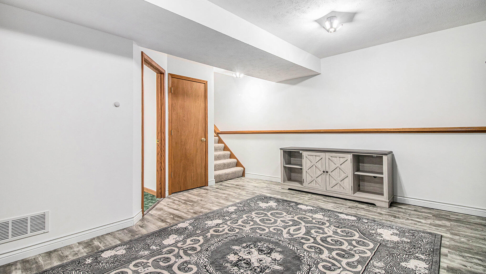 5904 Penny Farm Drive SE Grand Rapids MI 49508