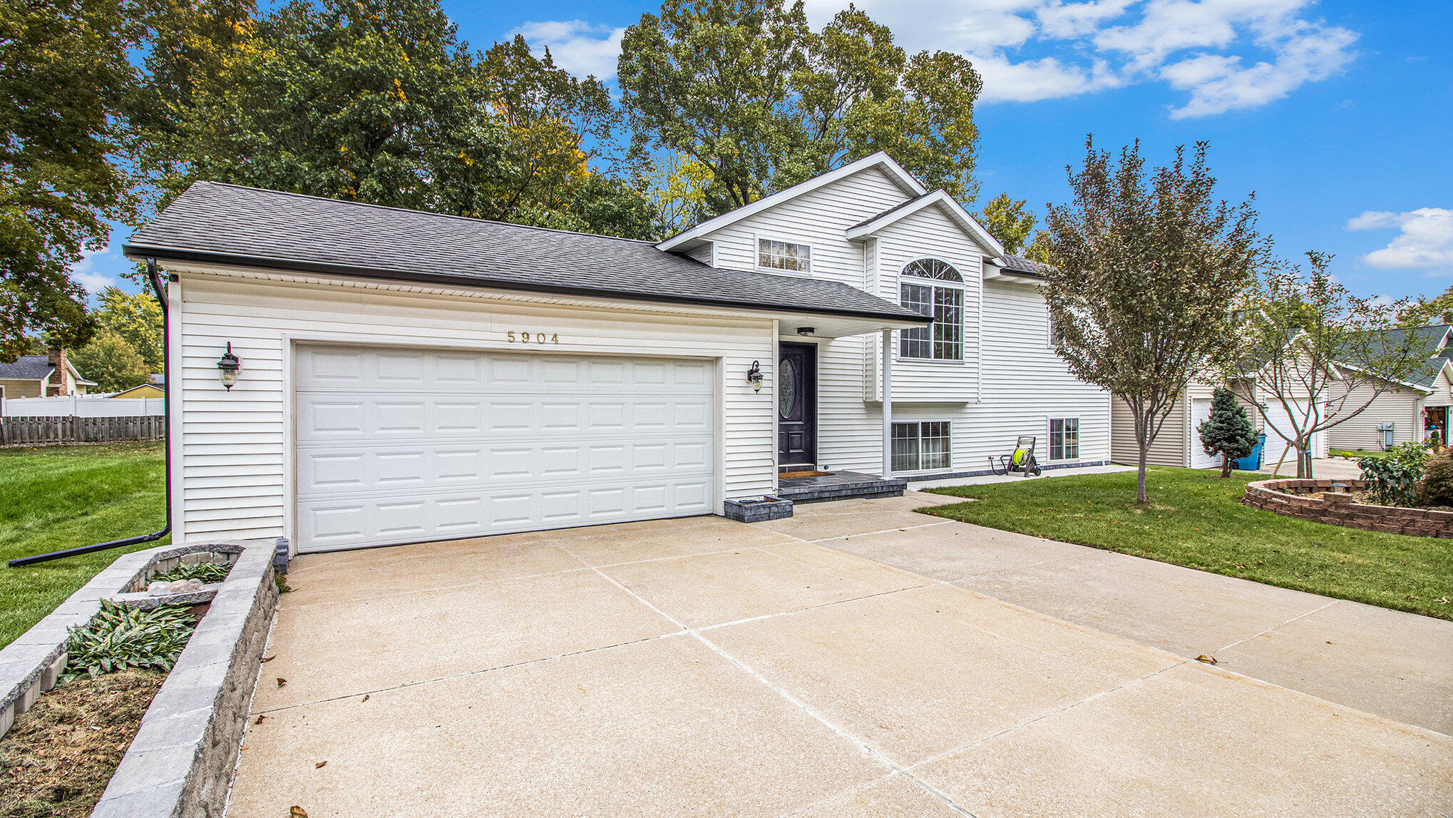 5904 Penny Farm Drive SE Grand Rapids MI 49508