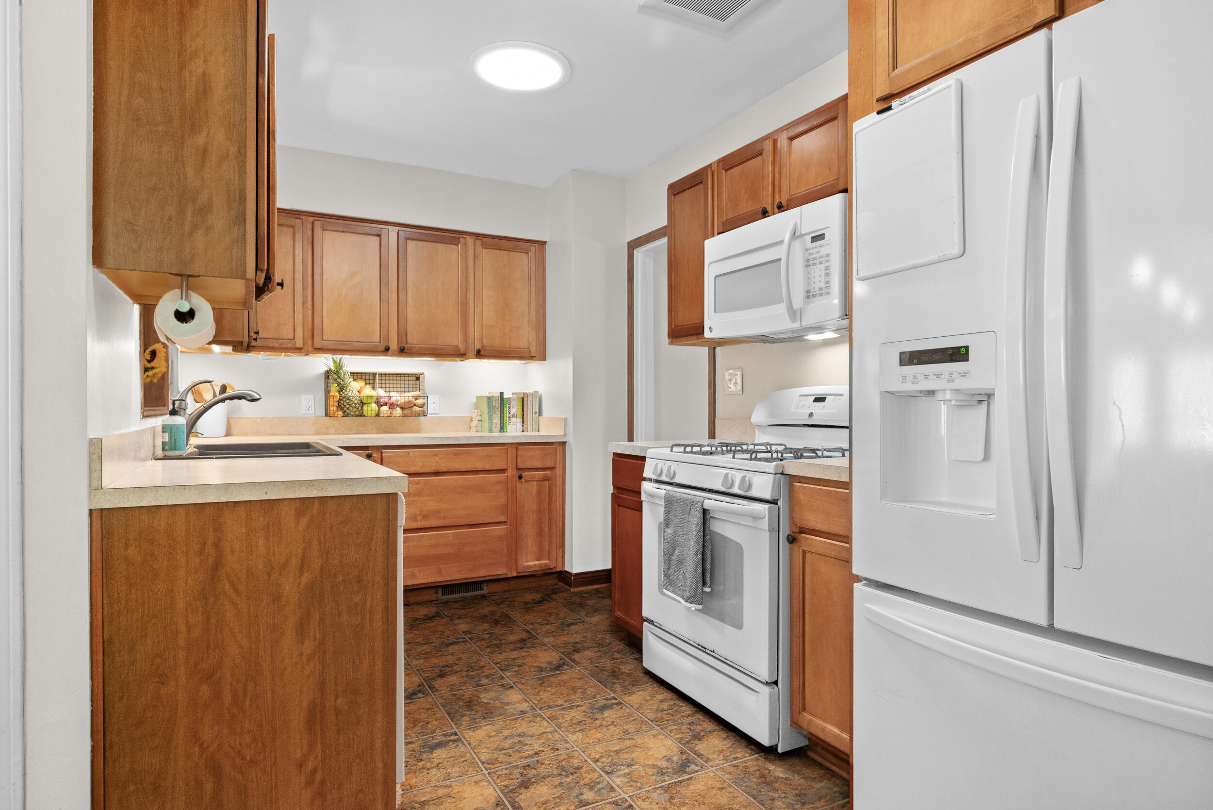 2053 Seventh Street NW Grand Rapids MI 49504