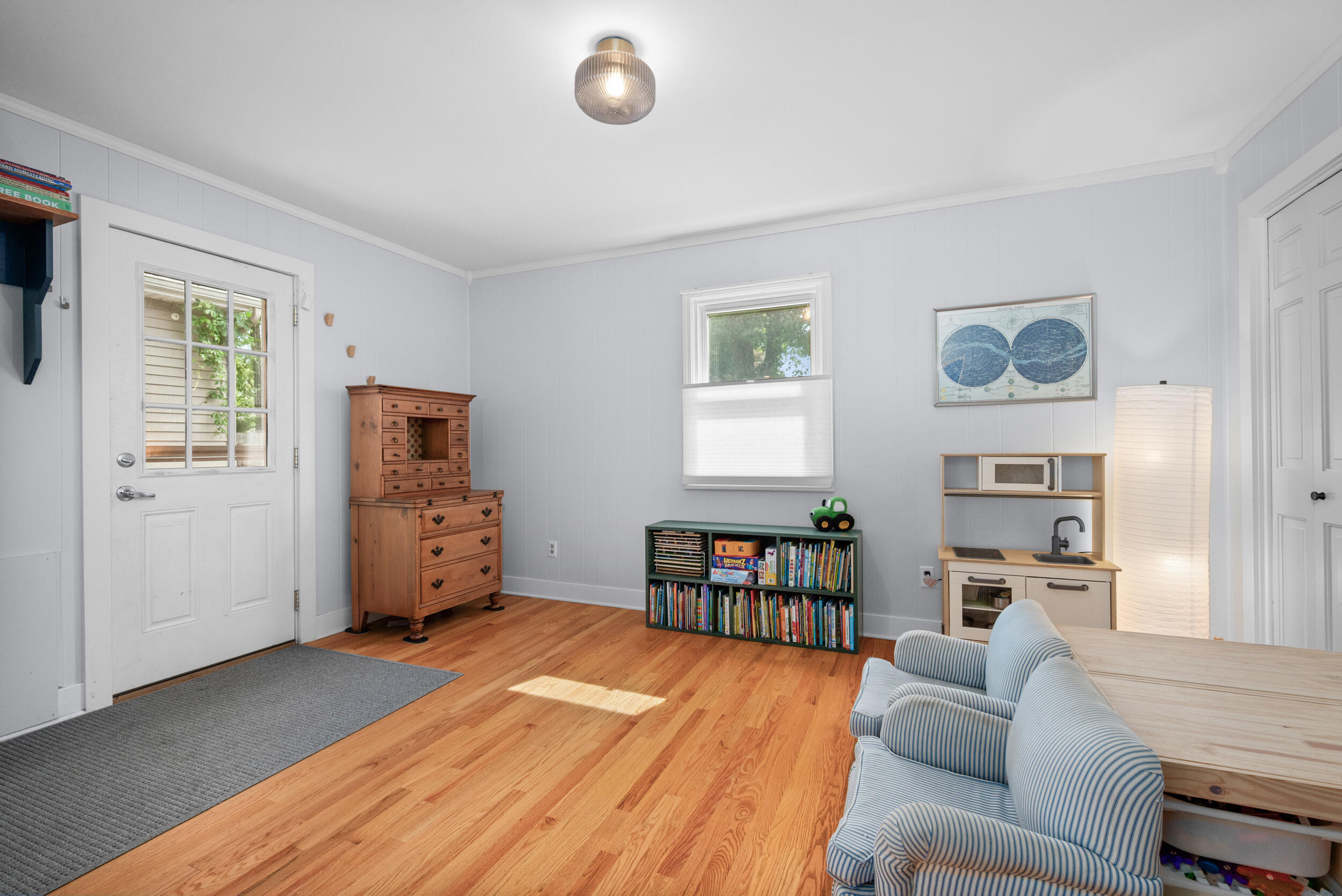 2053 Seventh Street NW Grand Rapids MI 49504