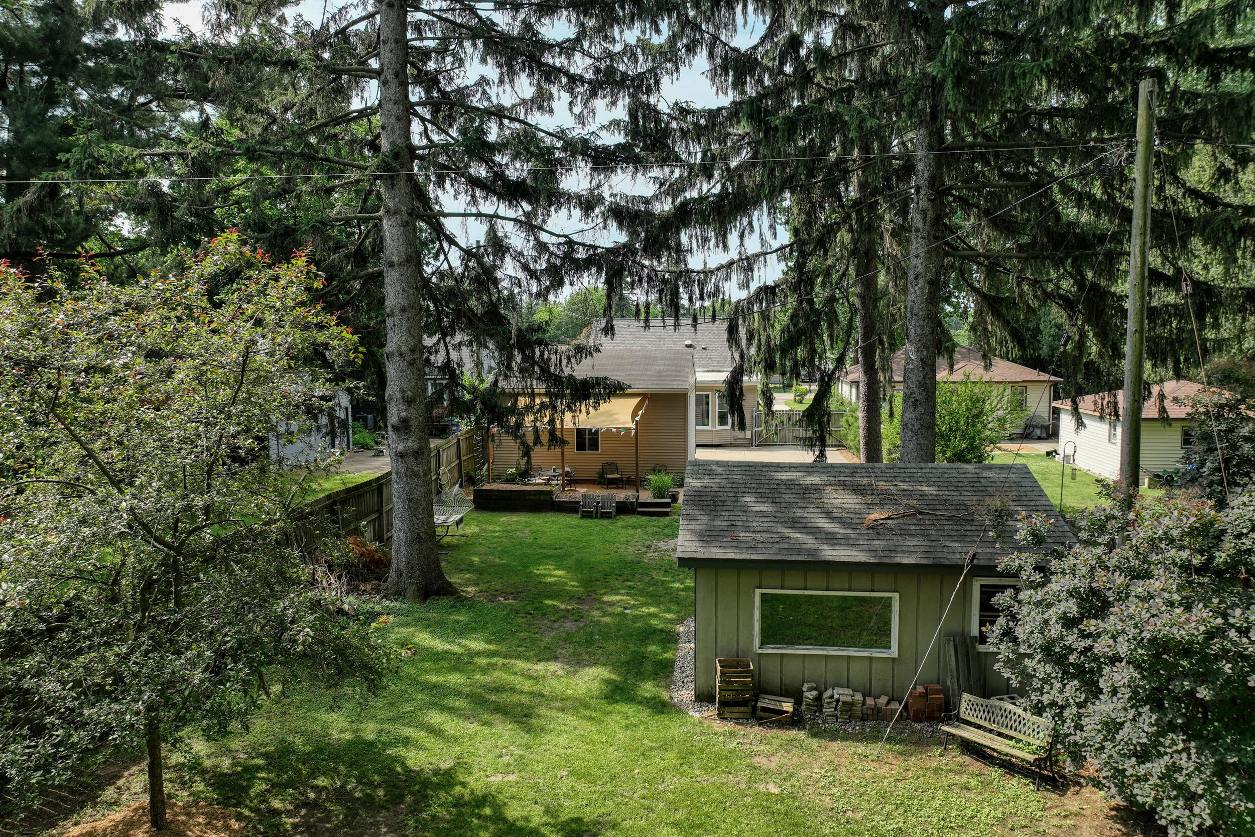 2053 Seventh Street NW Grand Rapids MI 49504