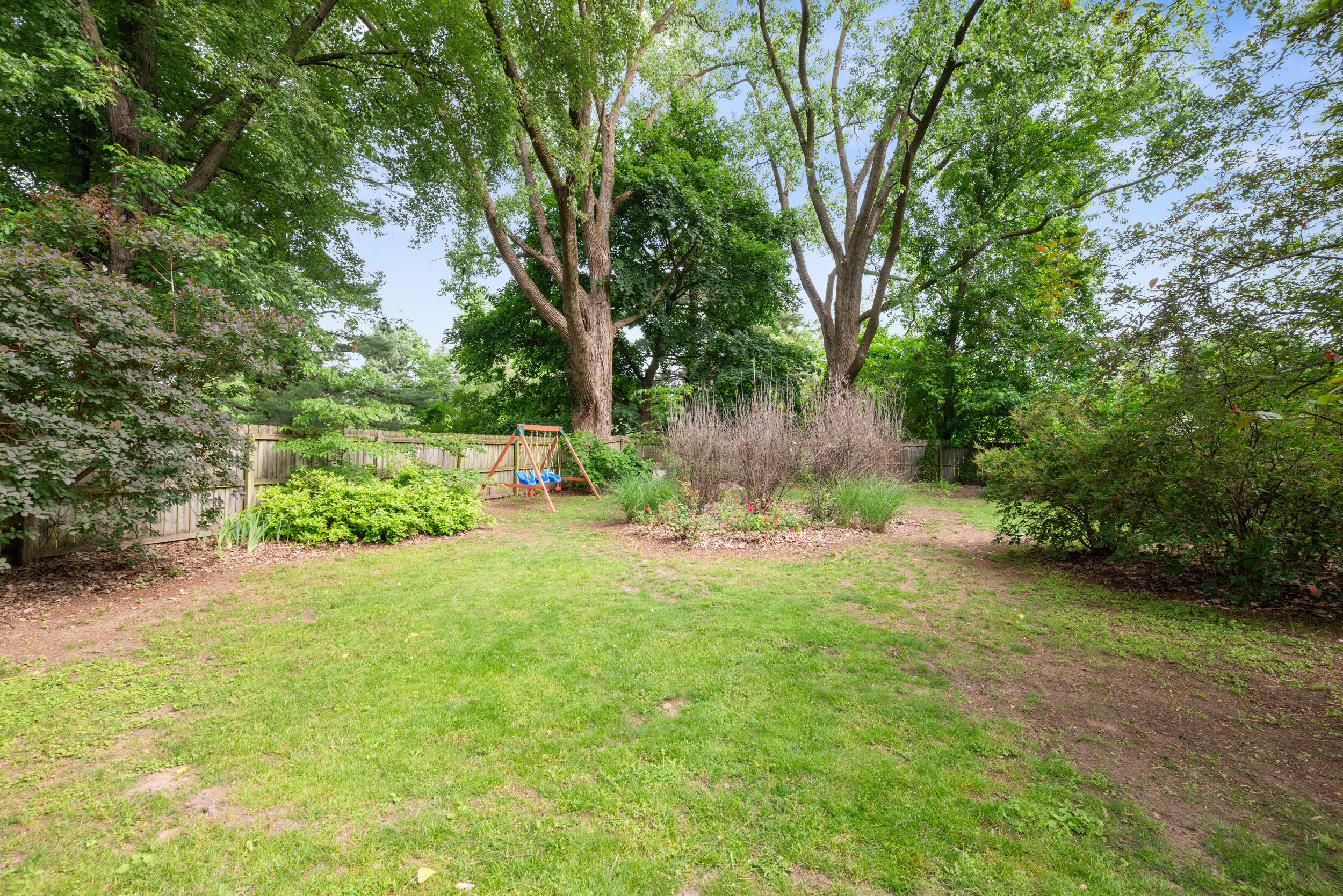 2053 Seventh Street NW Grand Rapids MI 49504