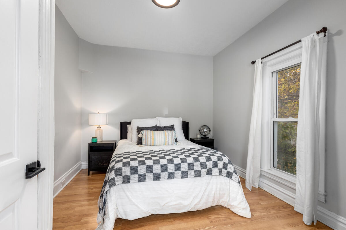 536 Wright Street NE Grand Rapids MI 49505