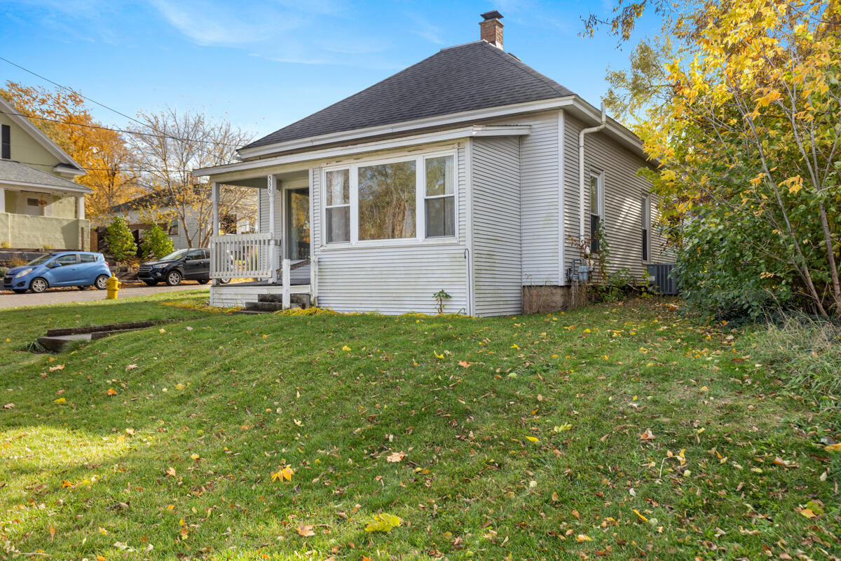 536 Wright Street NE Grand Rapids MI 49505