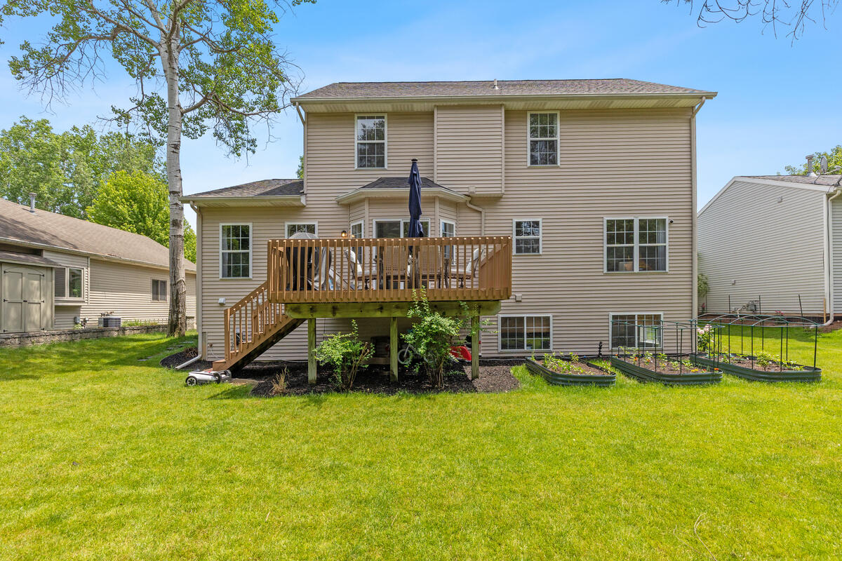 3531 Breton Valley Drive SE Grand Rapids MI 49512