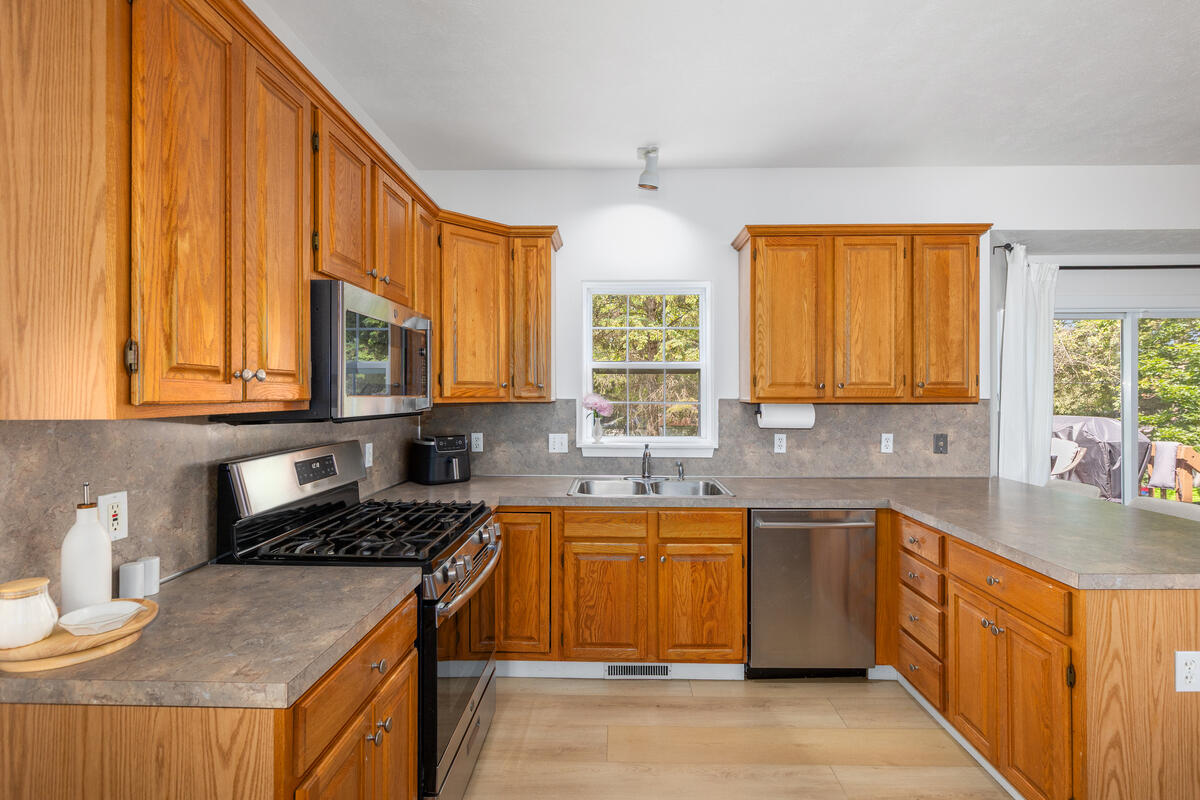 3531 Breton Valley Drive SE Grand Rapids MI 49512