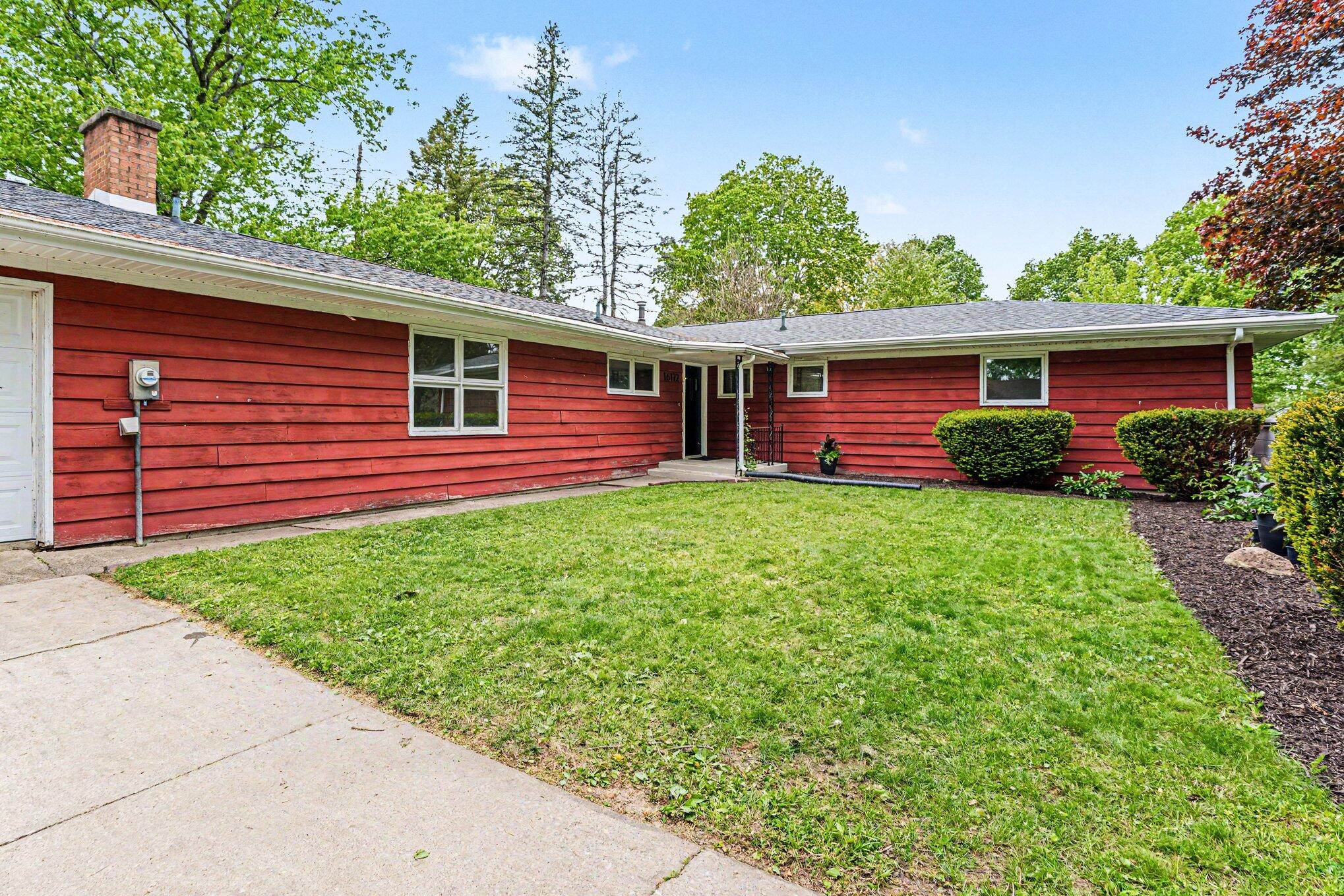 16172 Brookwood Drive Buchanan MI 49107