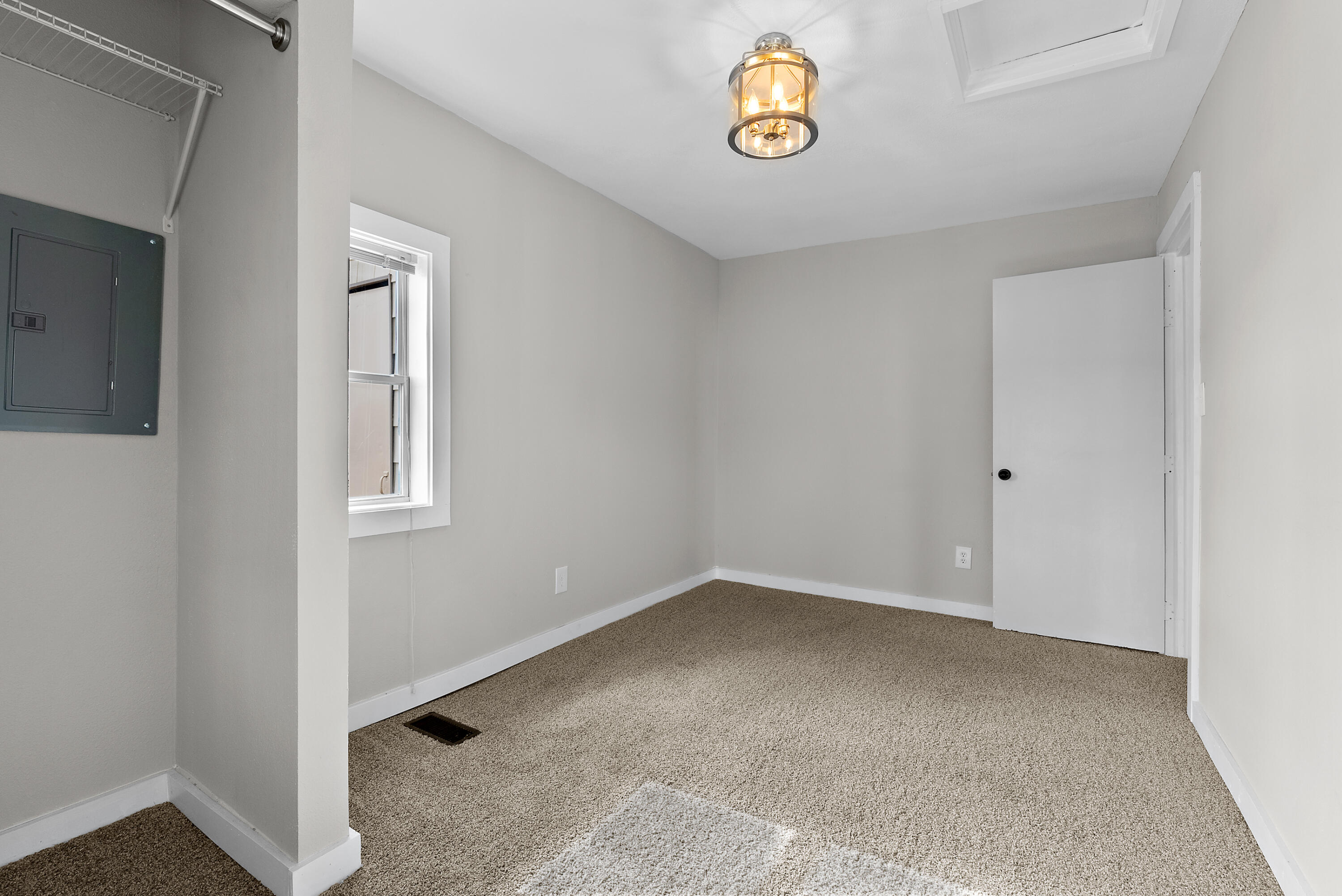 911 Porter Street Kalamazoo MI 49007