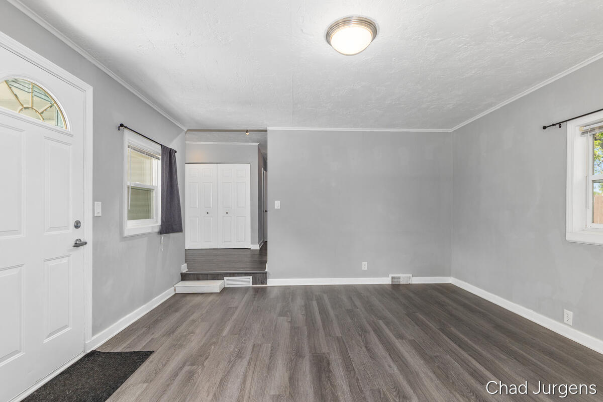 841 Harding Street NW Grand Rapids MI 49544