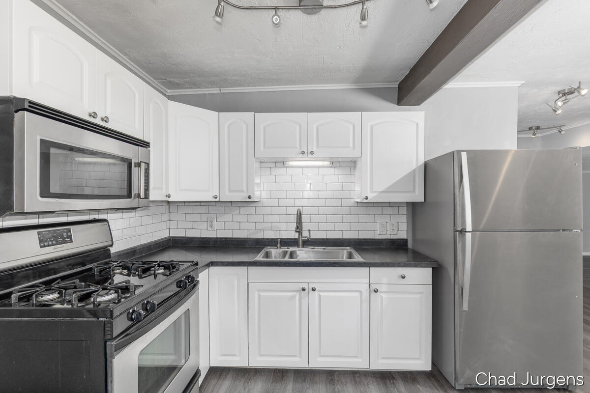 841 Harding Street NW Grand Rapids MI 49544