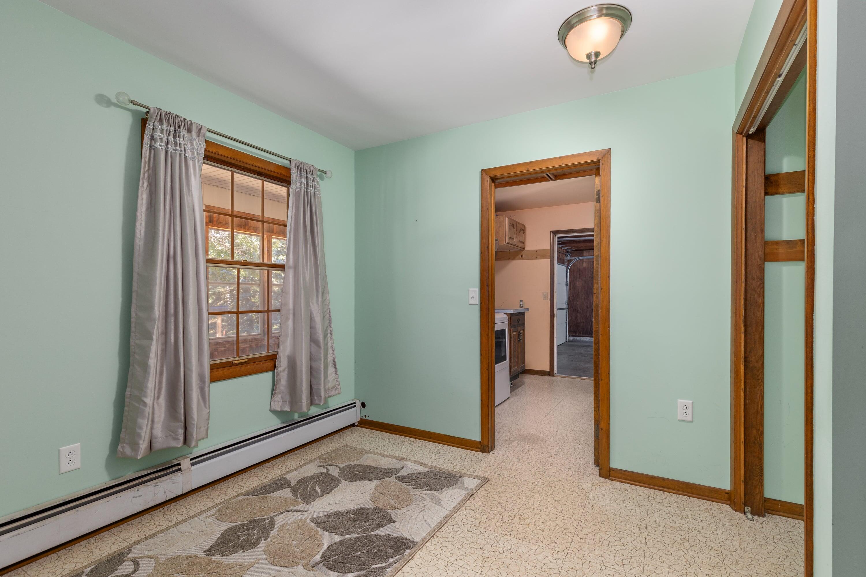 8580 Young Avenue NE Rockford MI 49341
