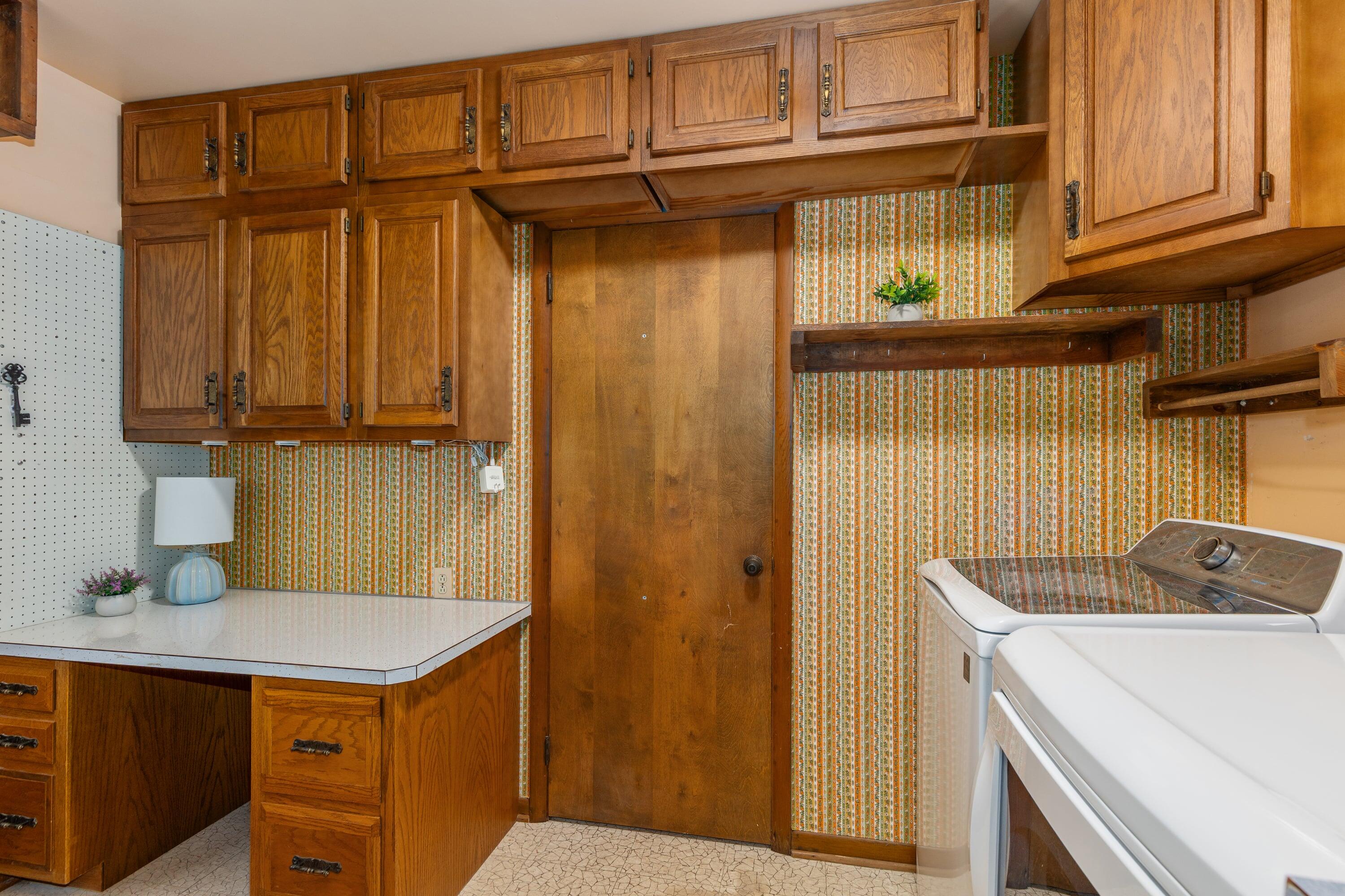 8580 Young Avenue NE Rockford MI 49341