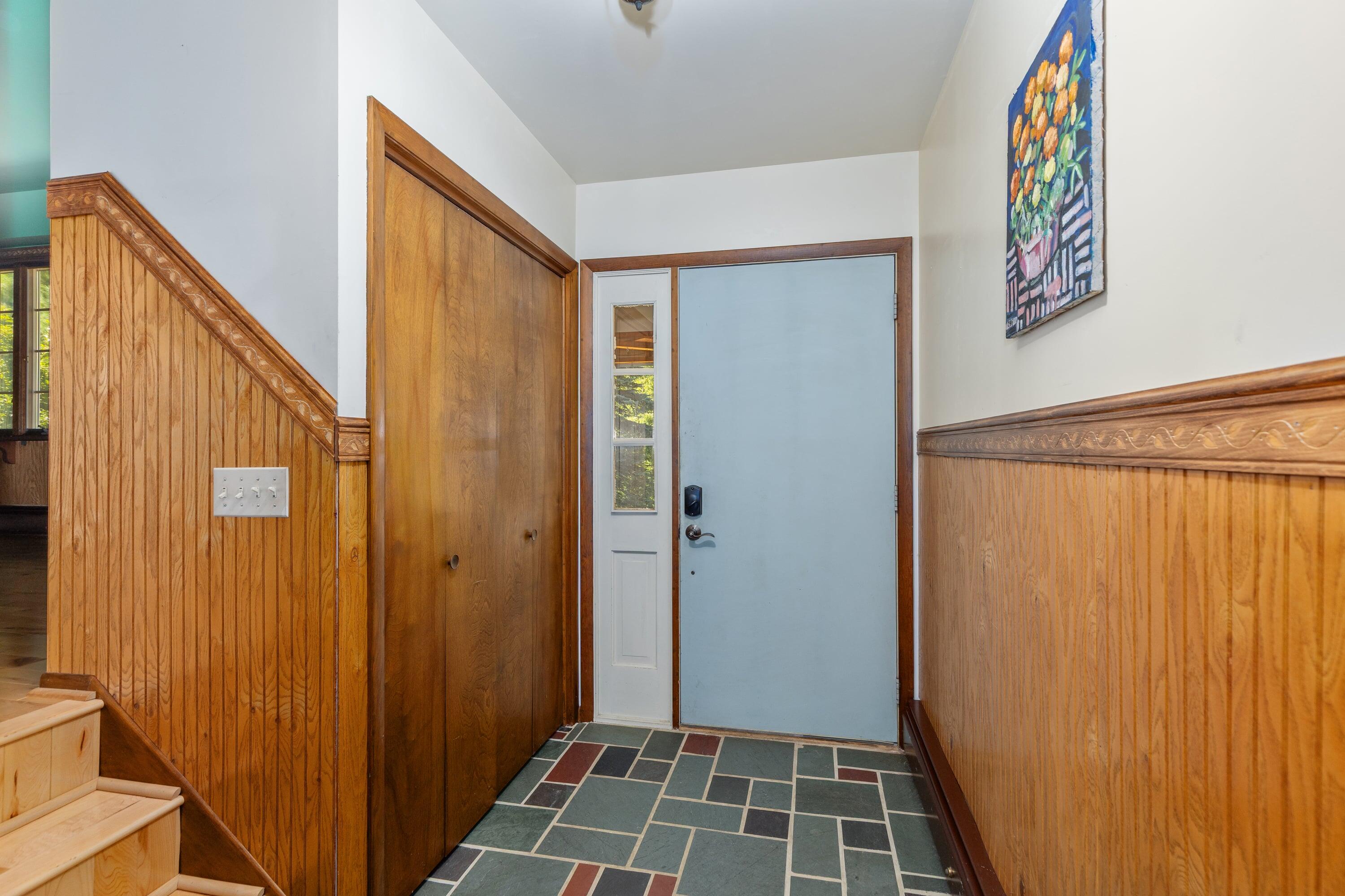 8580 Young Avenue NE Rockford MI 49341