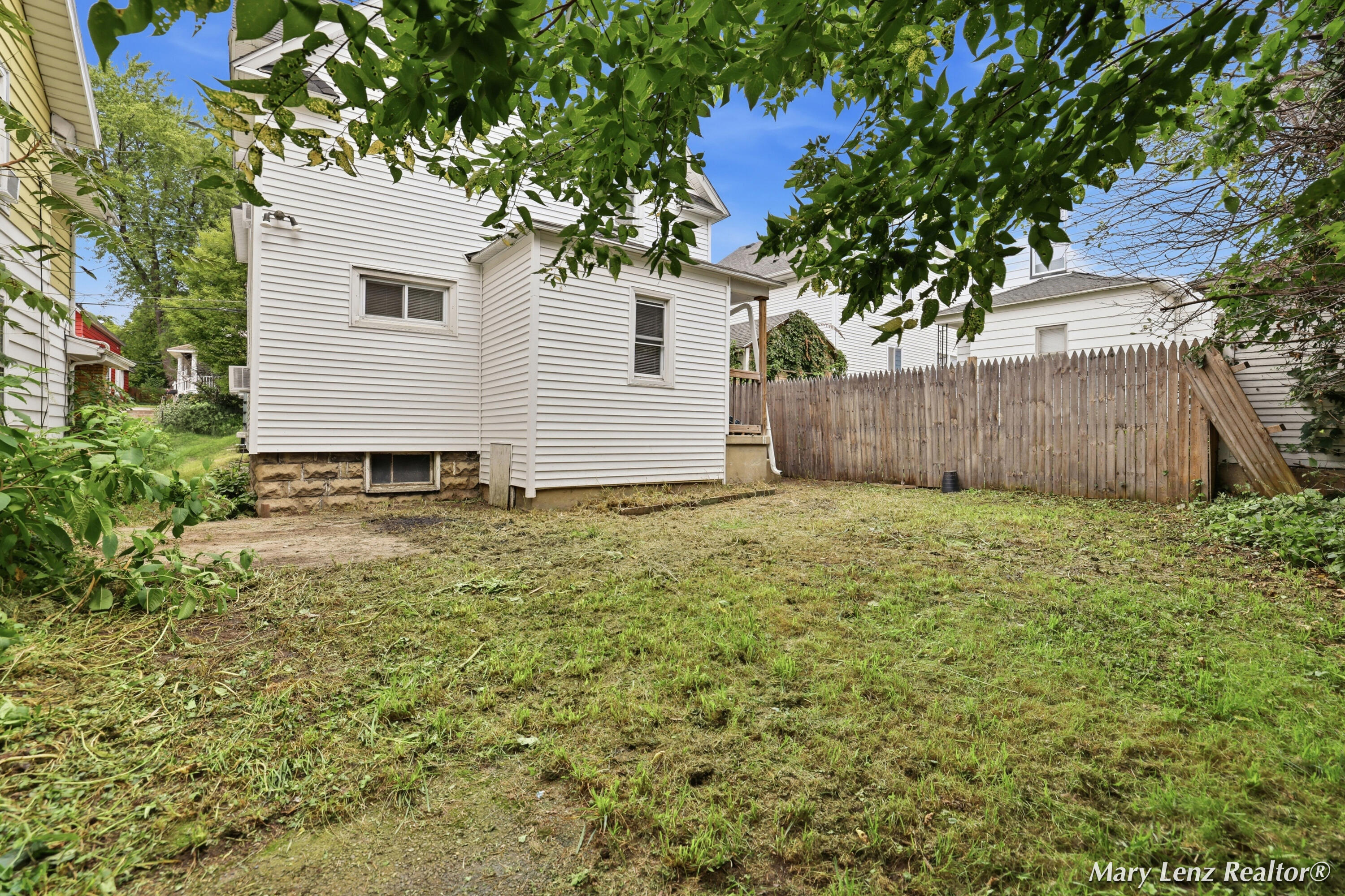 350 Page Street NE Grand Rapids MI 49505