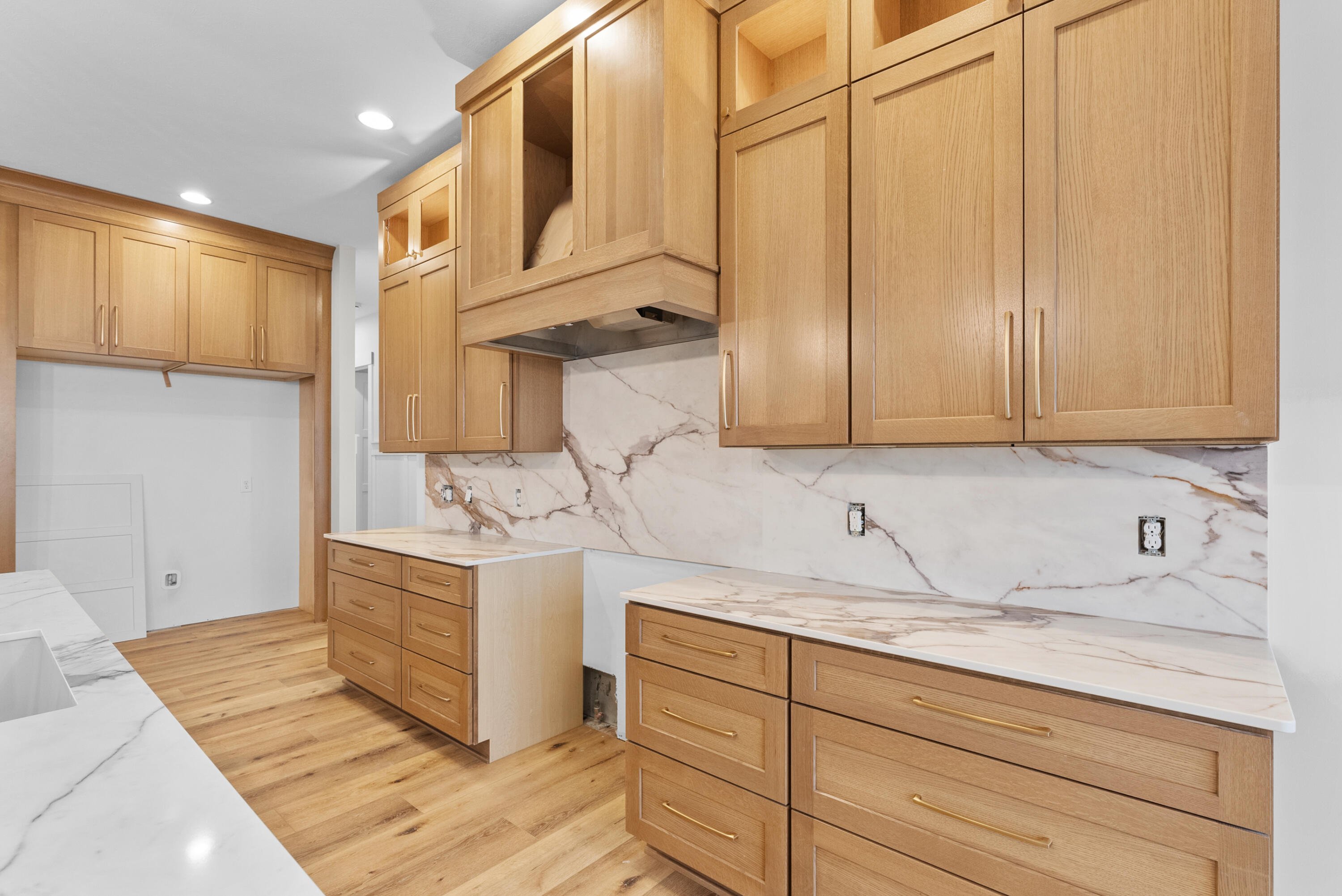 3308 E Shore Drive Portage MI 49002
