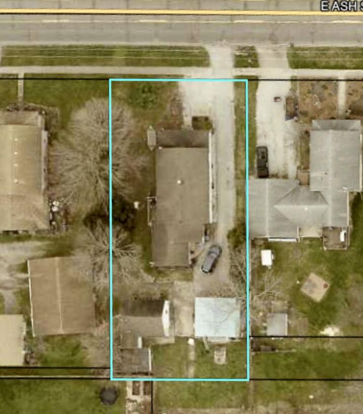 210 E Ash Street Three Oaks MI 49128