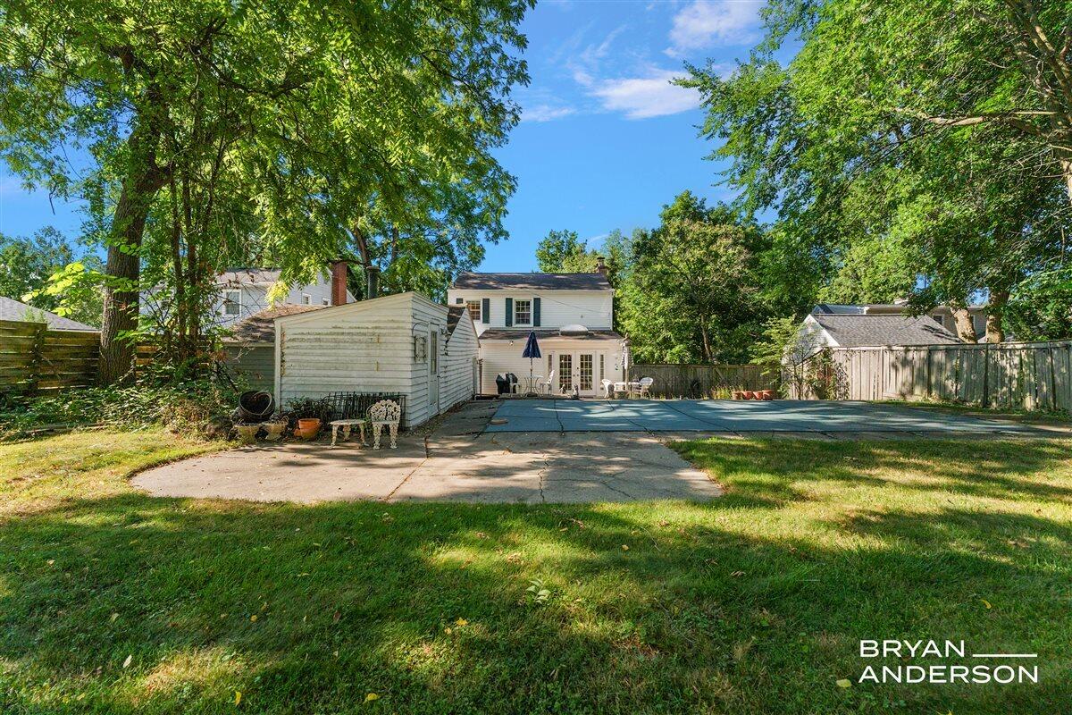 2221 El Dorado Drive SE Grand Rapids MI 49506