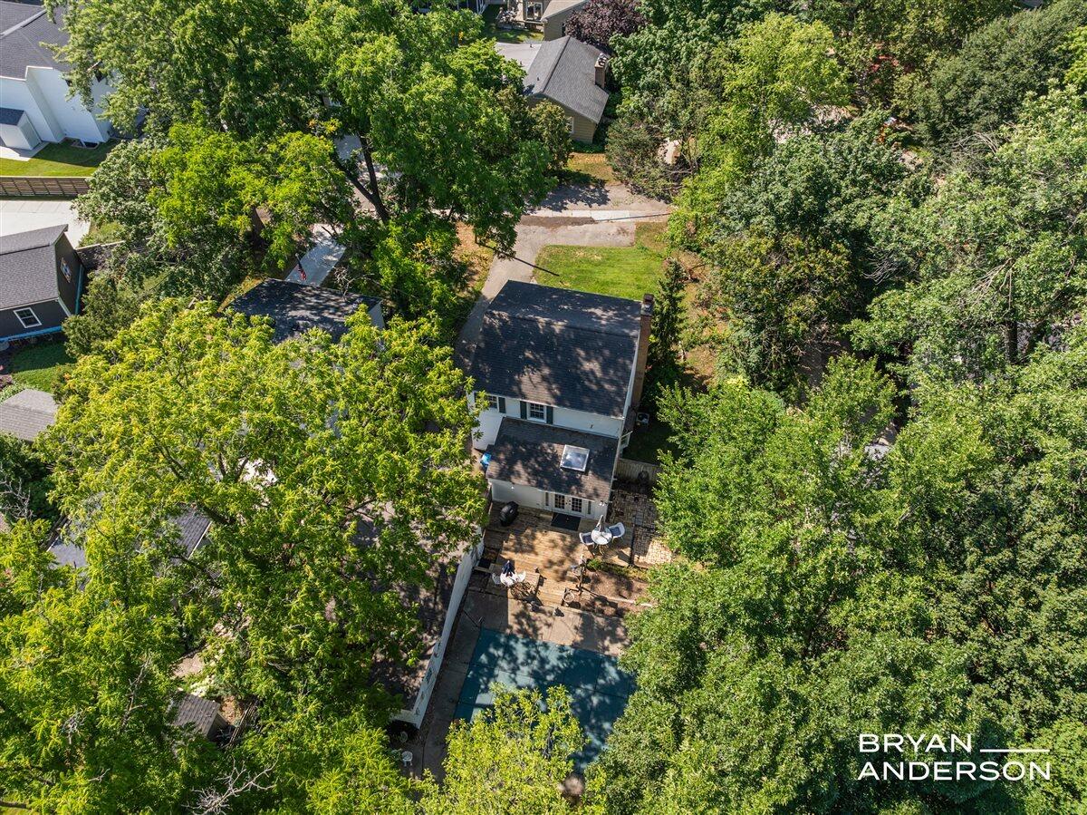 2221 El Dorado Drive SE Grand Rapids MI 49506