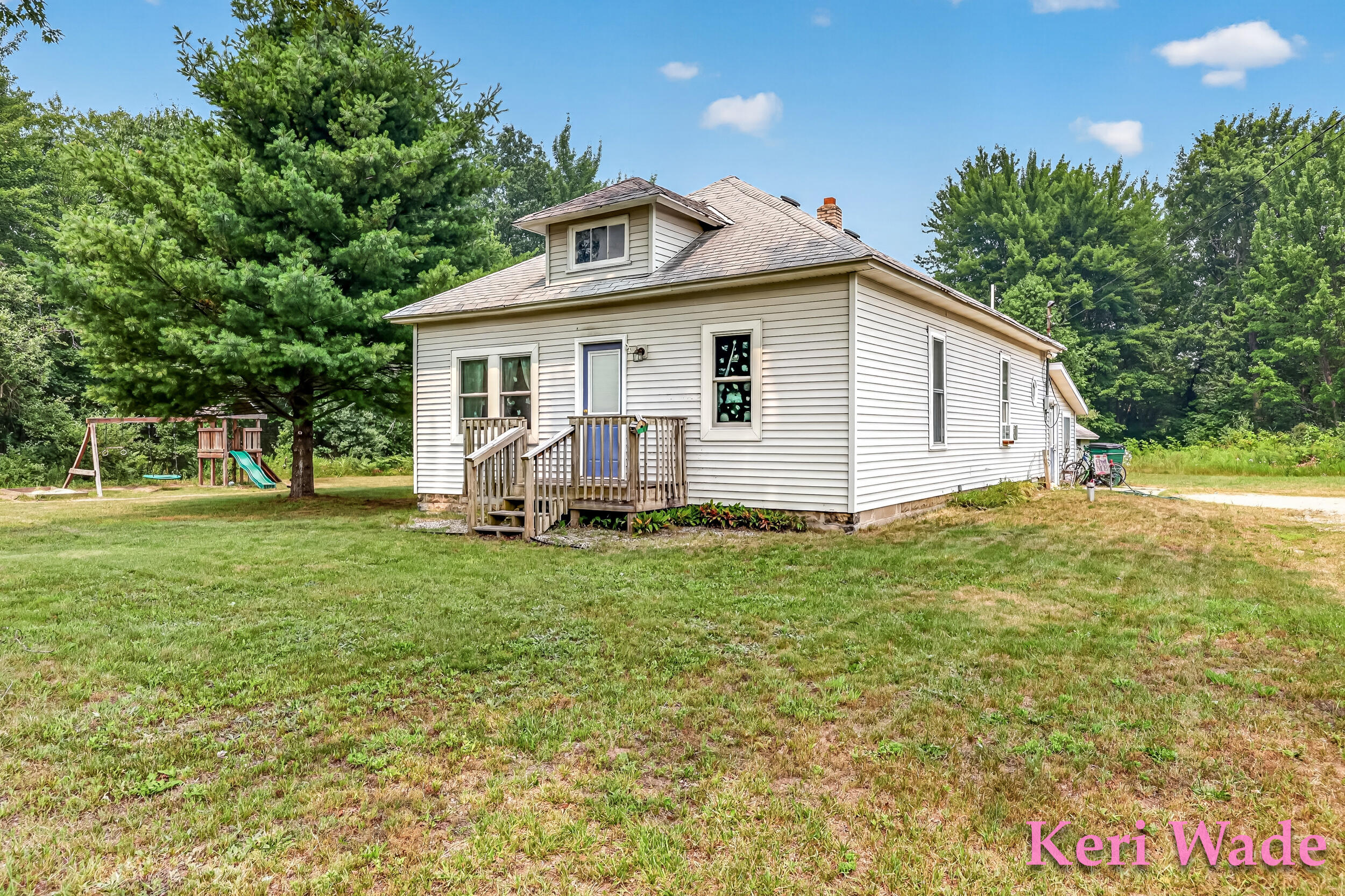 3224 E Tyler Road Muskegon MI 49445