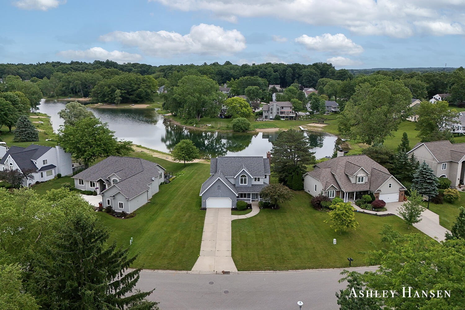 7260 Loma Linda Drive NE Rockford MI 49341