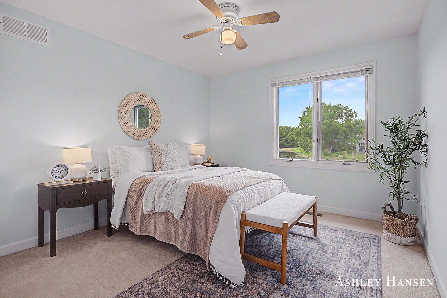 7260 Loma Linda Drive NE Rockford MI 49341