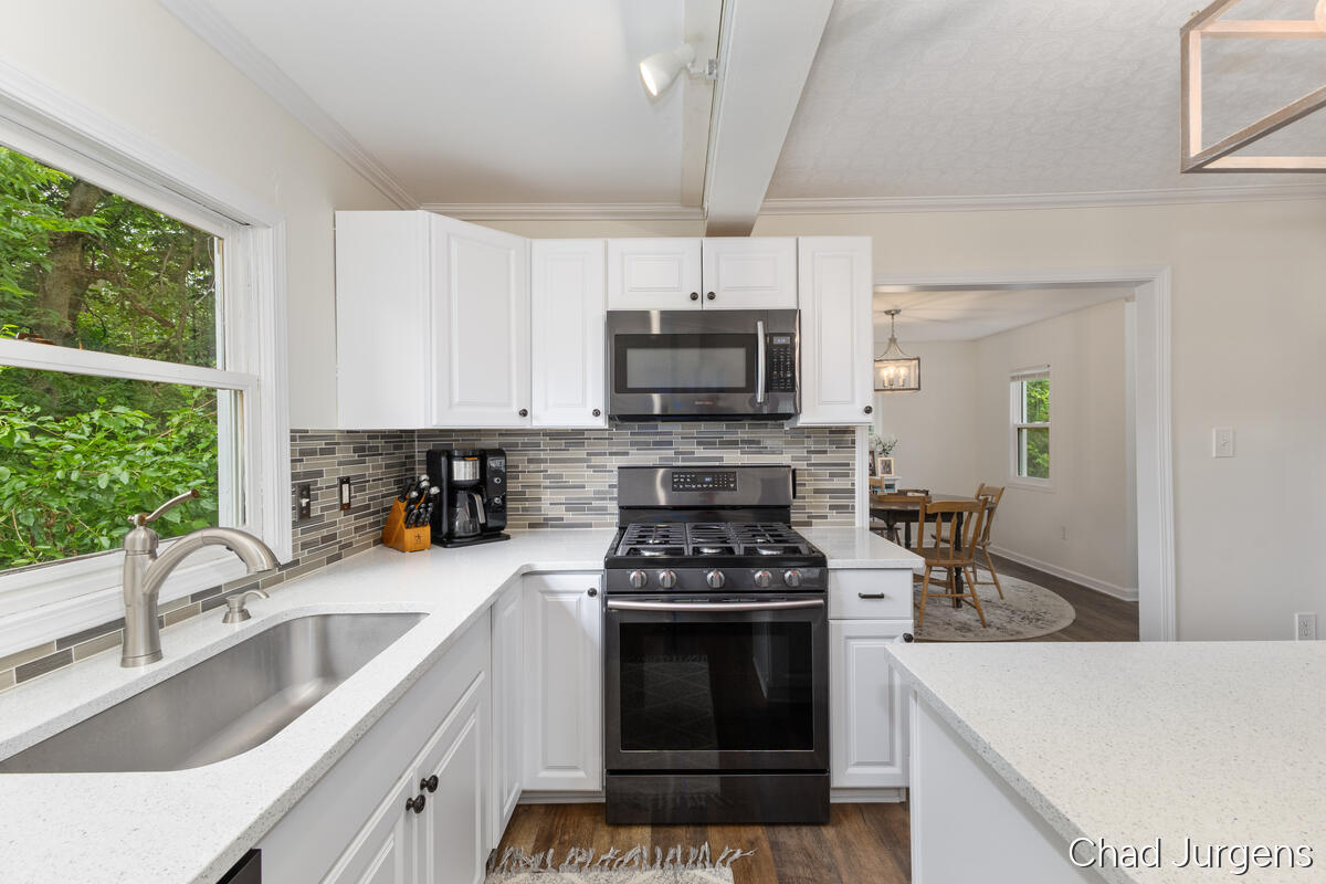 931 4 Mile Road NE Grand Rapids MI 49525