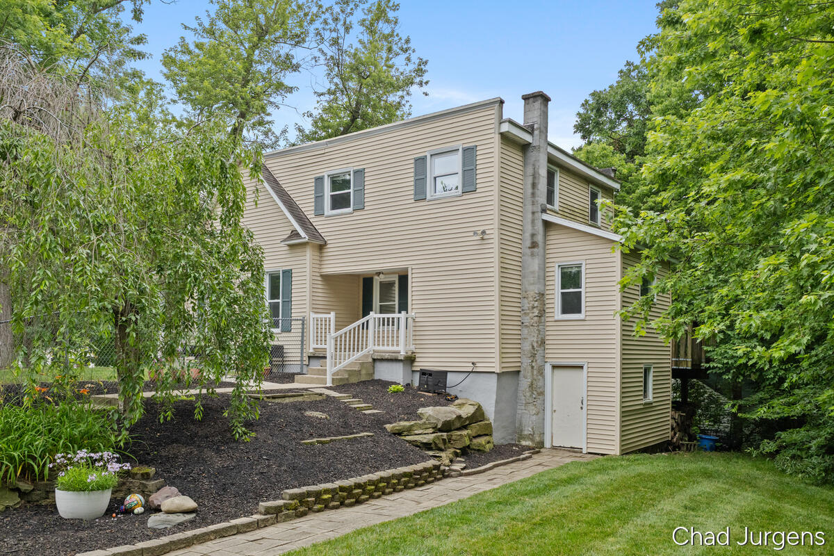 931 4 Mile Road NE Grand Rapids MI 49525