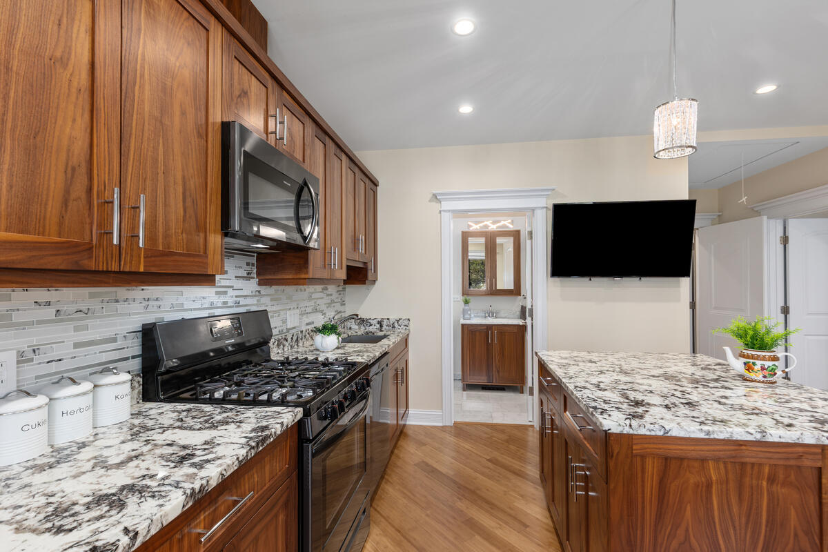 79 Pershing Street South Haven MI 49090