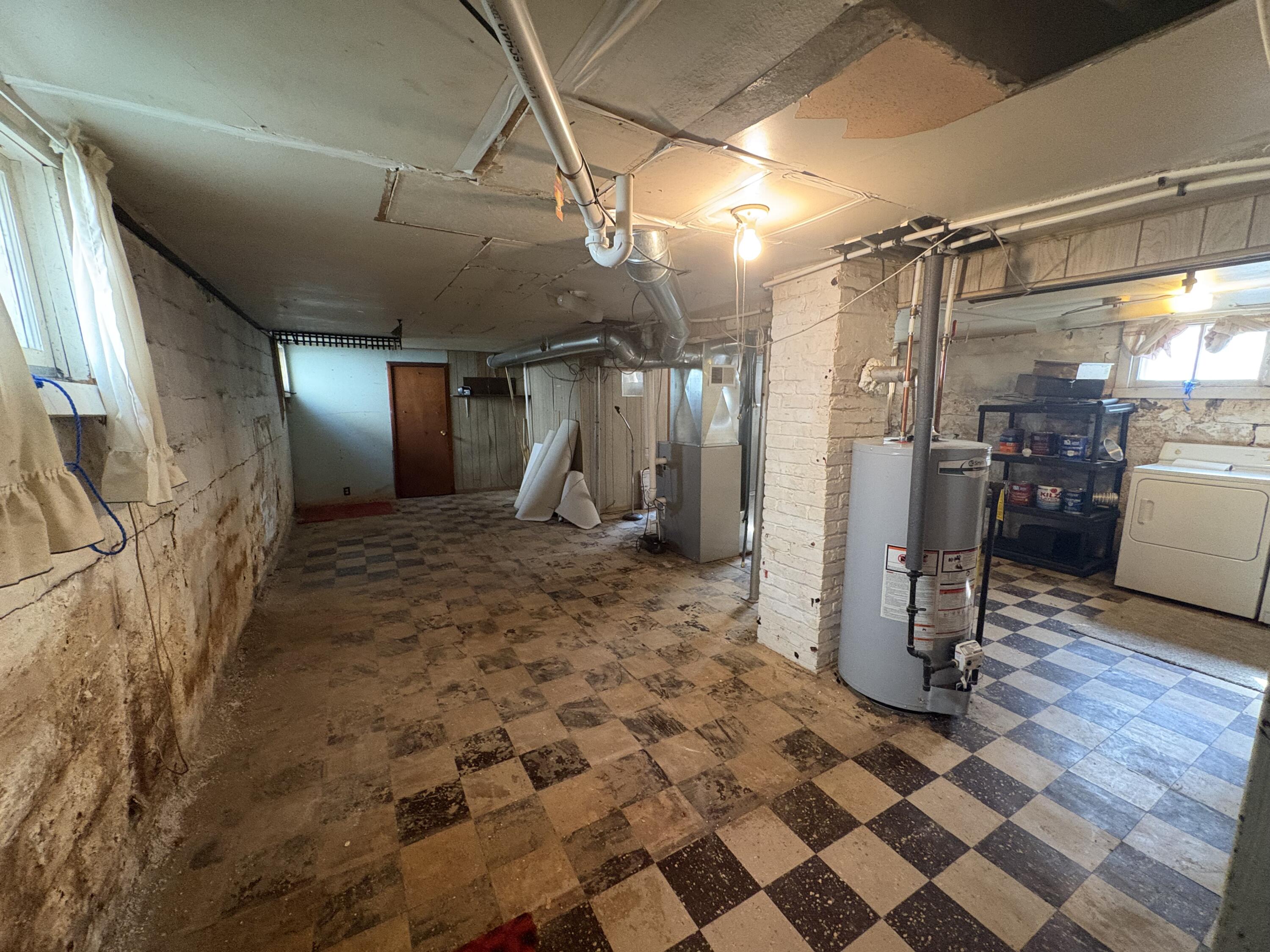 1106 E Laketon Avenue Muskegon MI 49442
