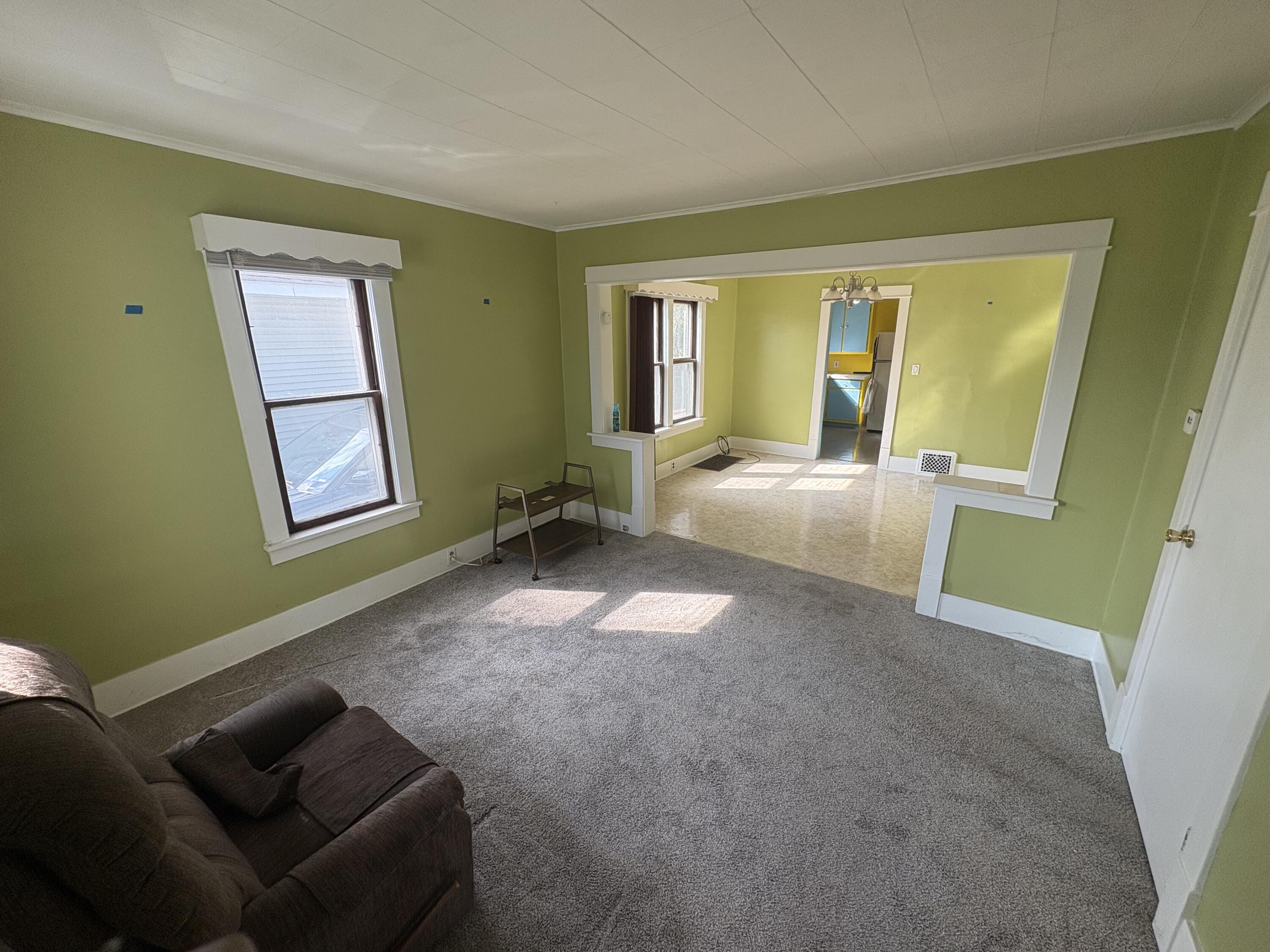 1106 E Laketon Avenue Muskegon MI 49442