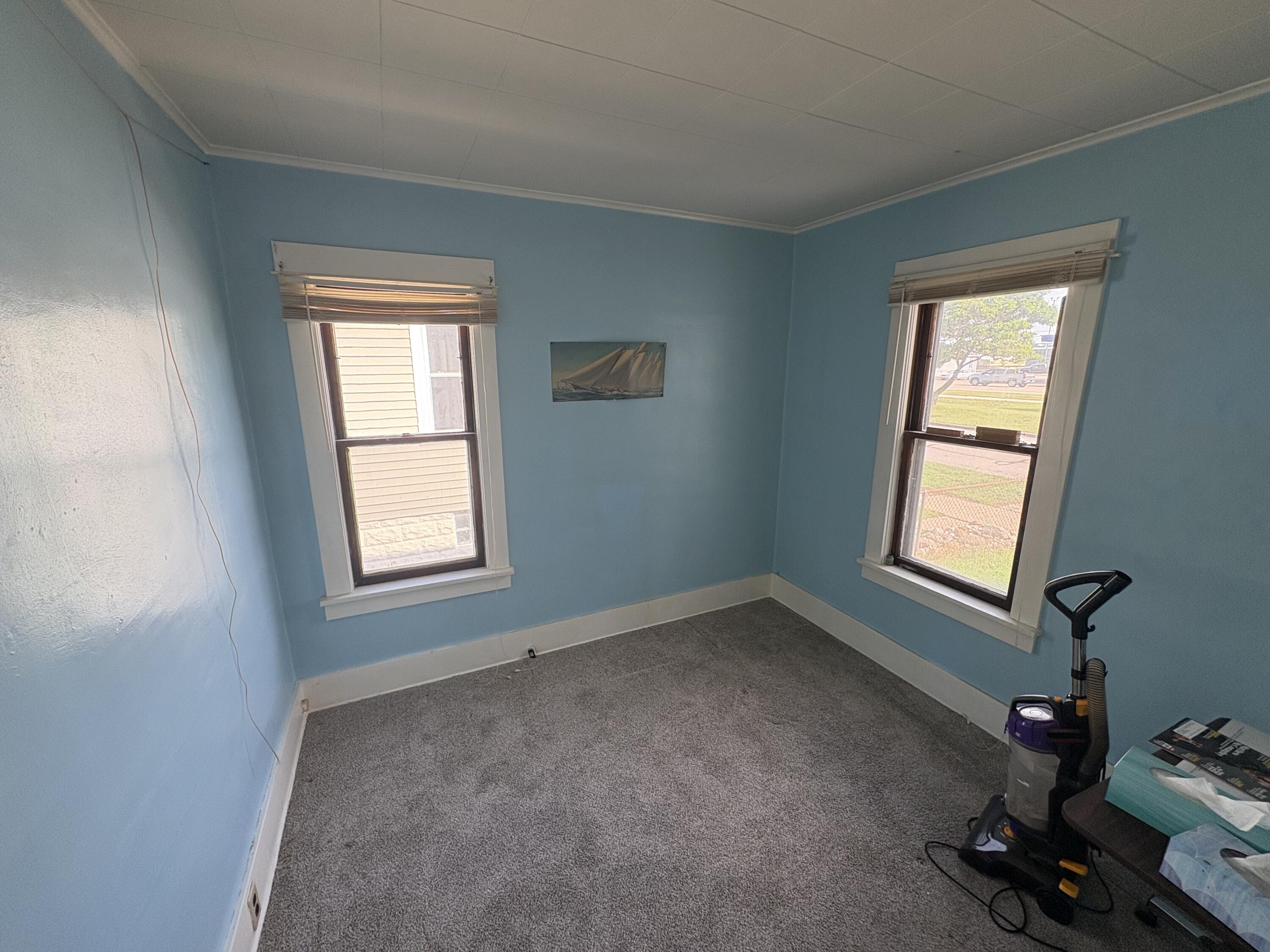 1106 E Laketon Avenue Muskegon MI 49442