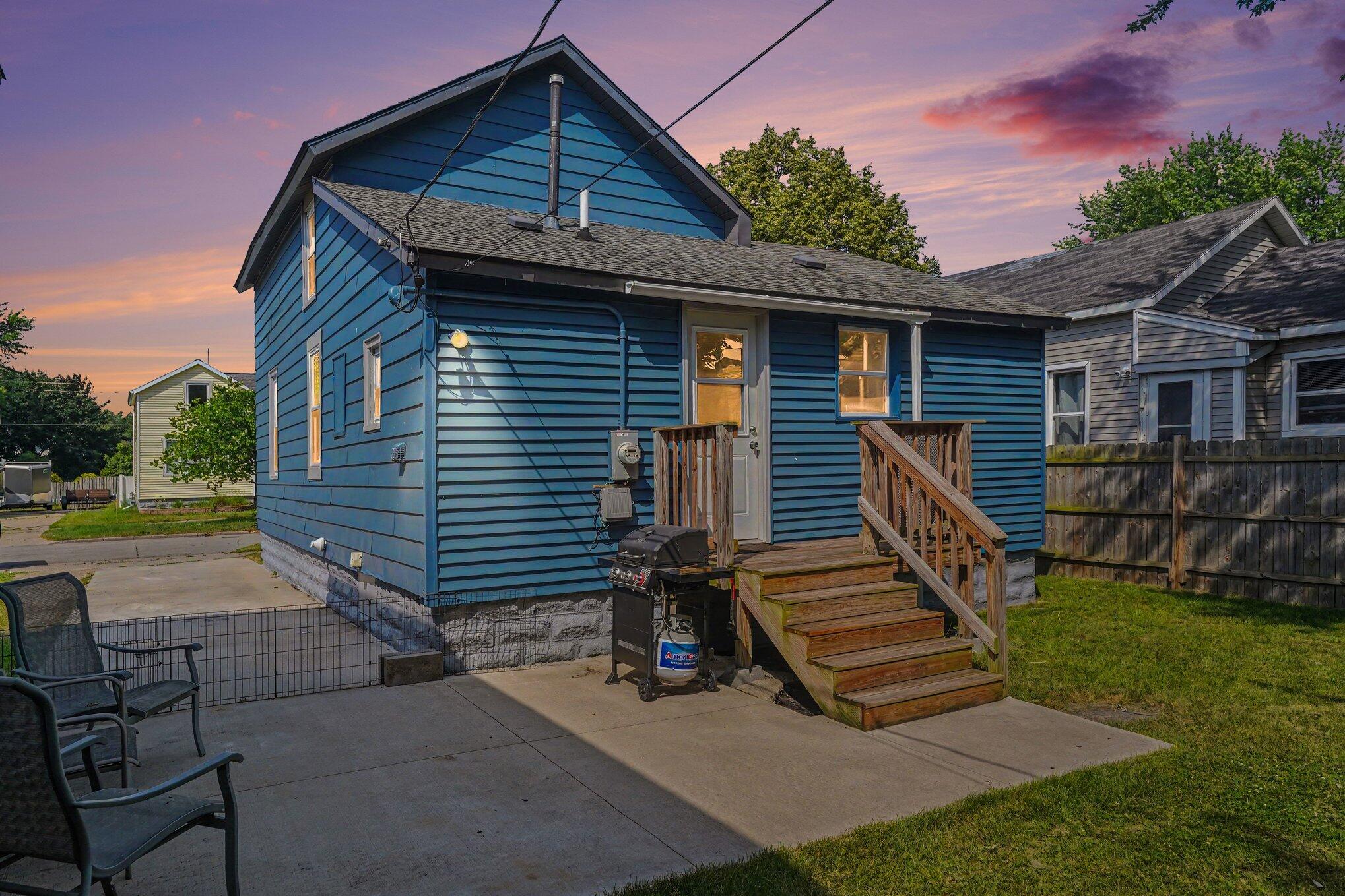 312 Elliott Avenue Grand Haven MI 49417